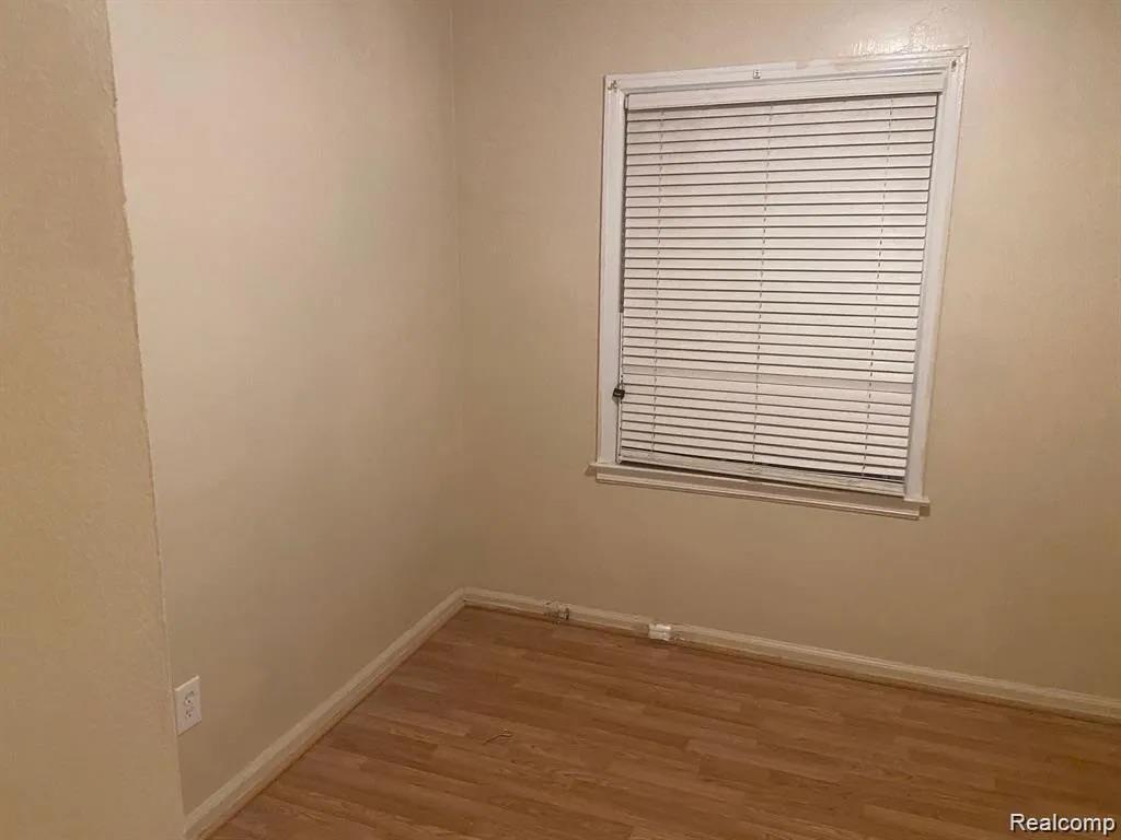 18418 Edinborough Road