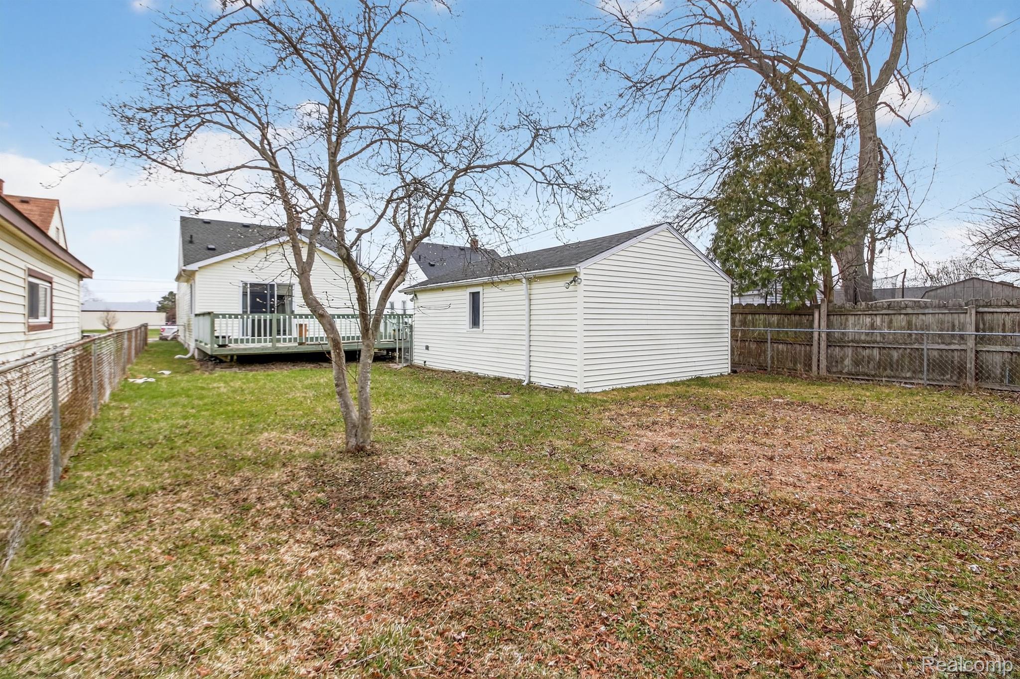 29901 Kelly Road