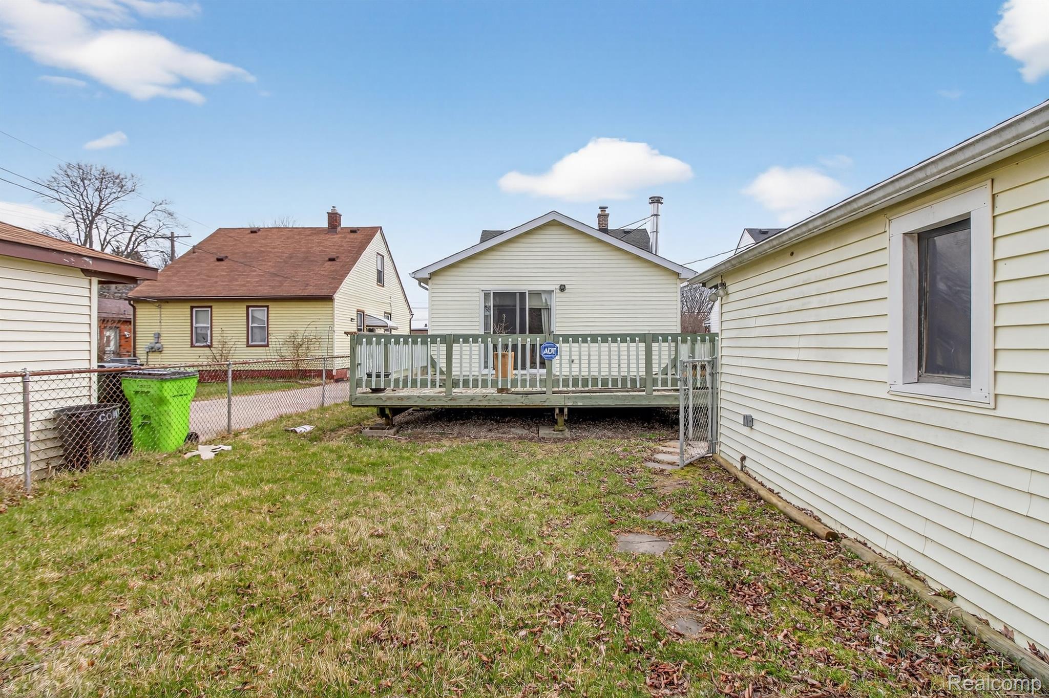 29901 Kelly Road
