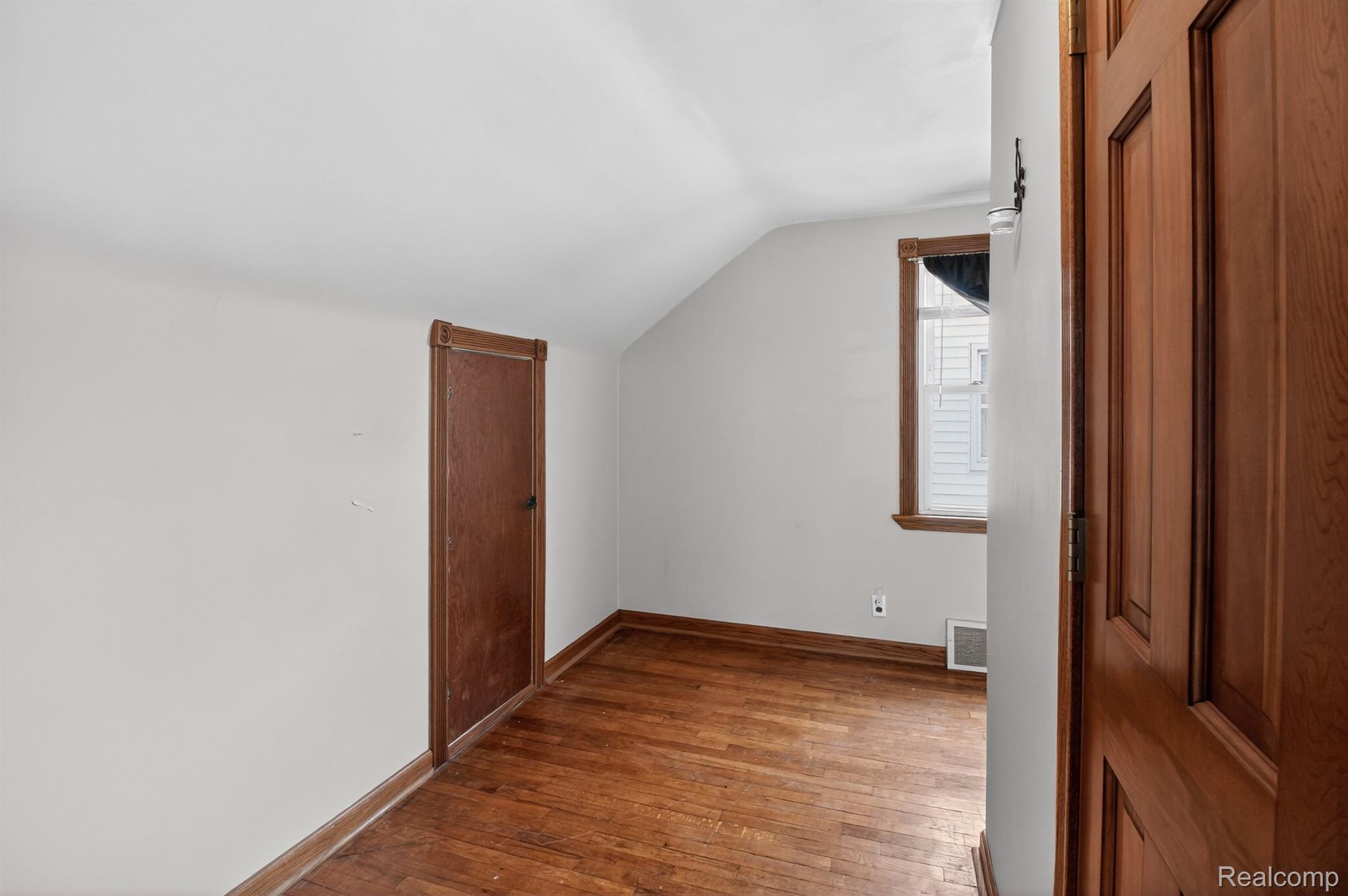 29901 Kelly Road