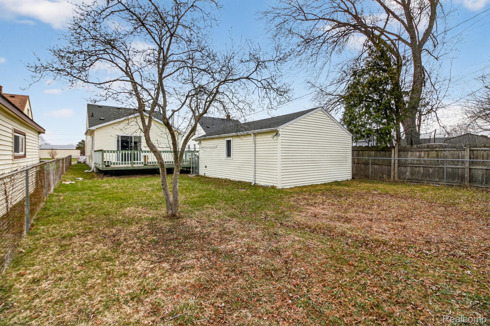 29901 Kelly Road