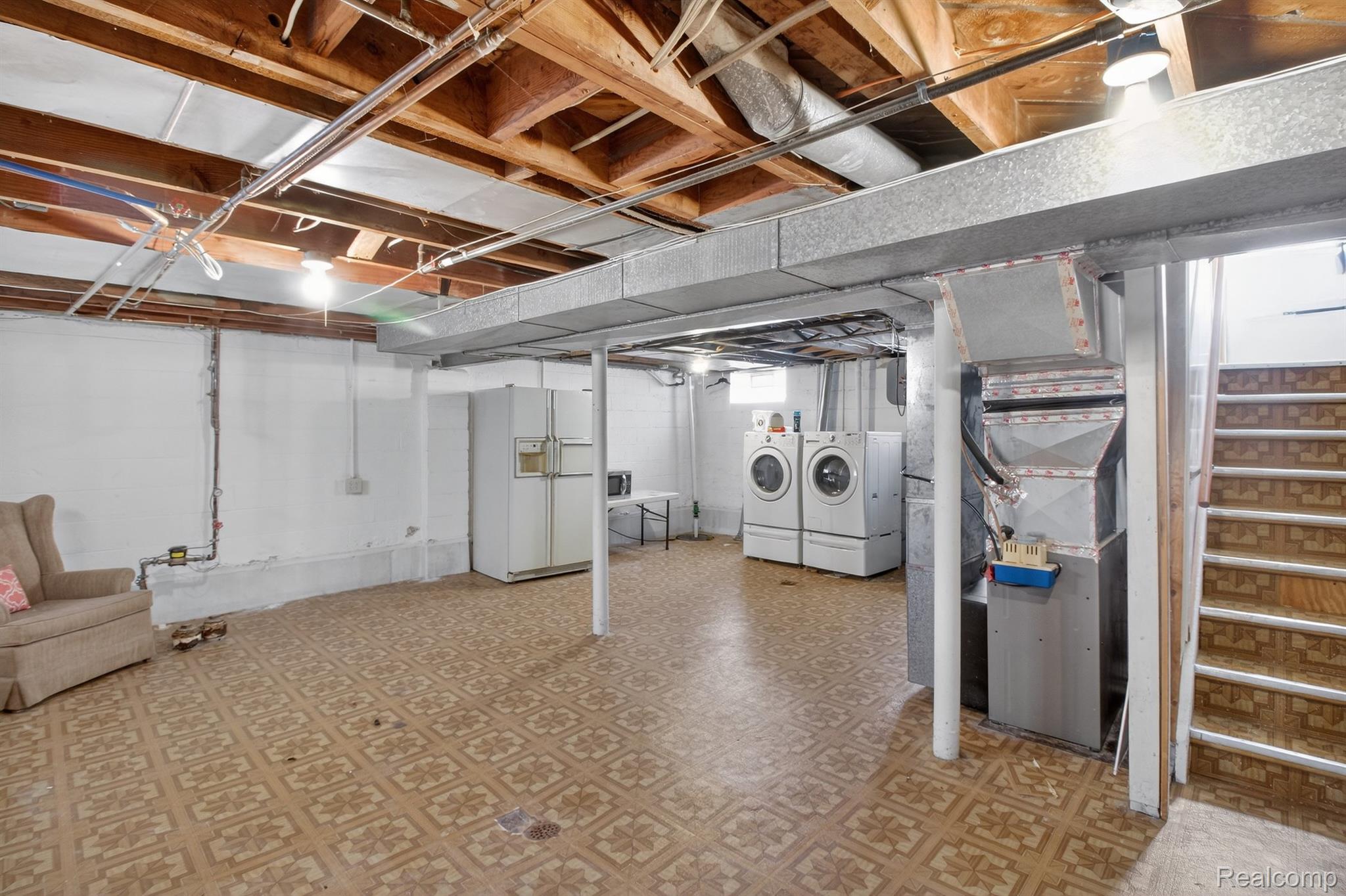 29901 Kelly Road
