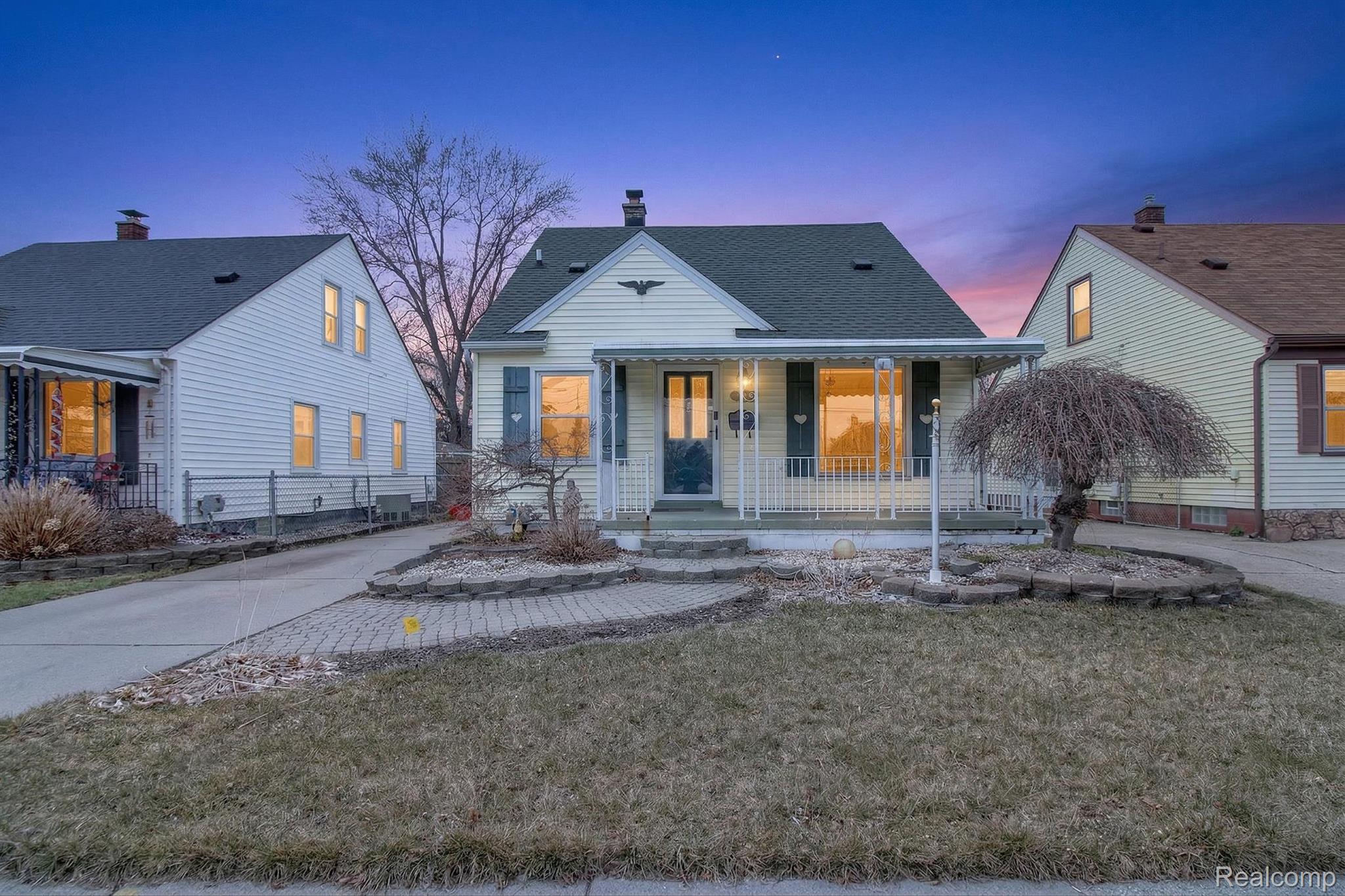 29901 Kelly Road