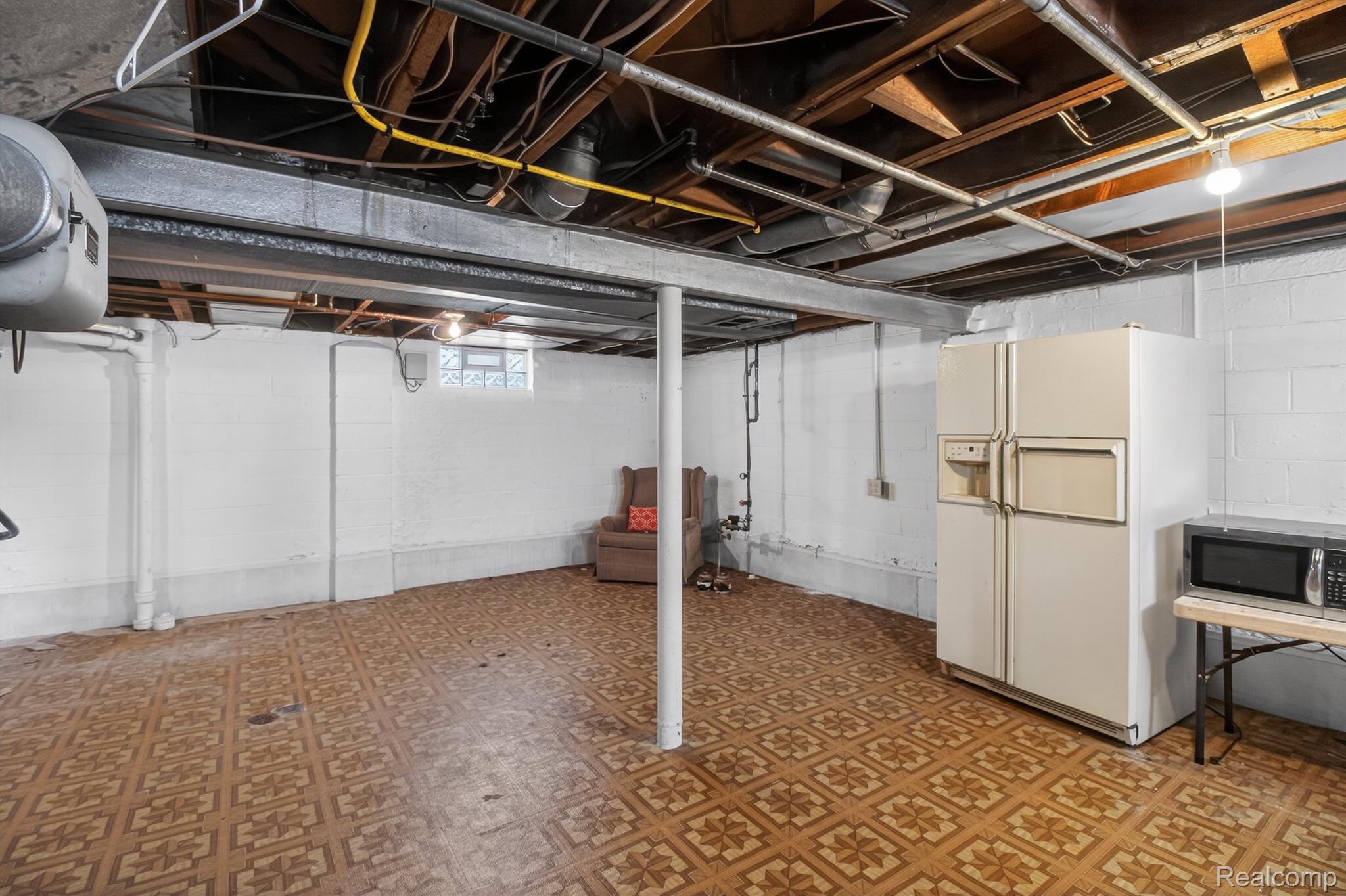 29901 Kelly Road