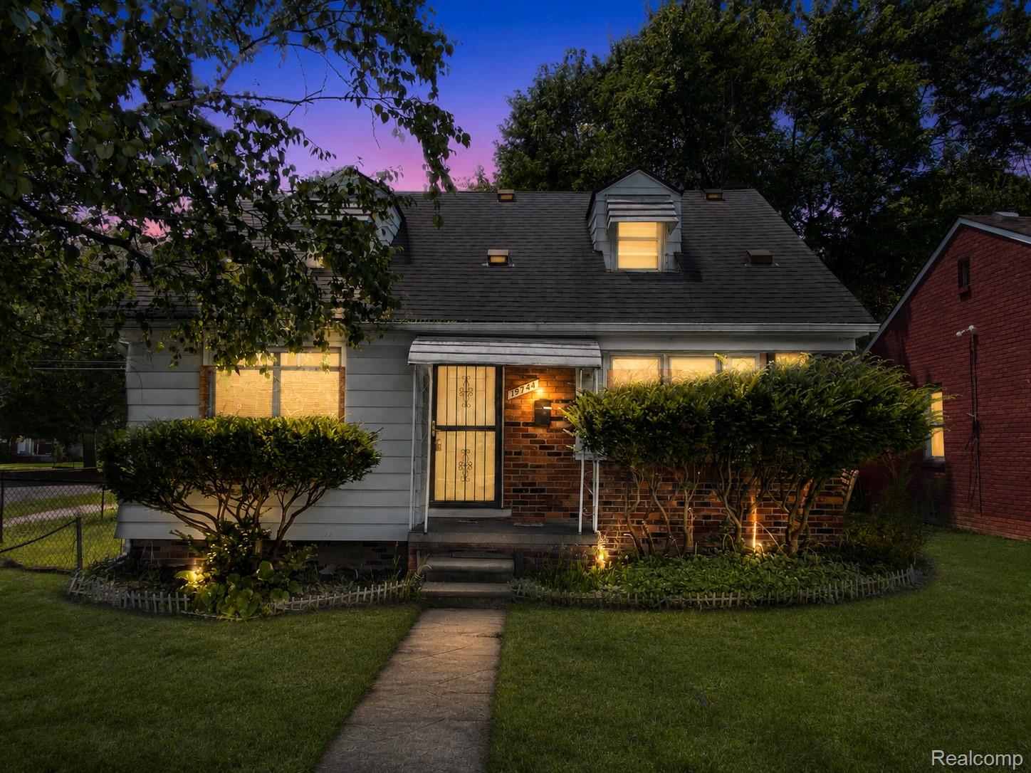19744 Moross Road