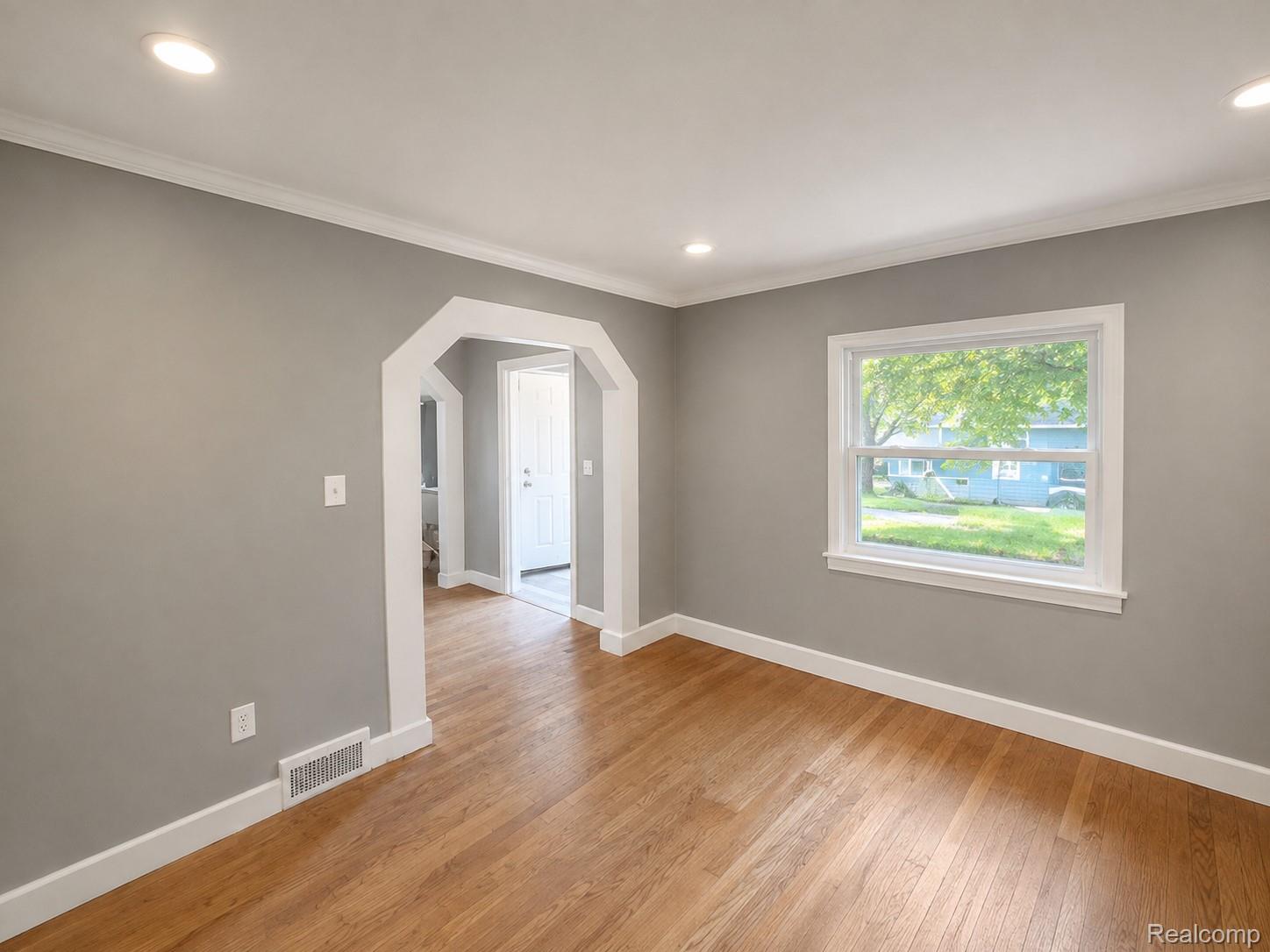 14205 Strathmoor Street