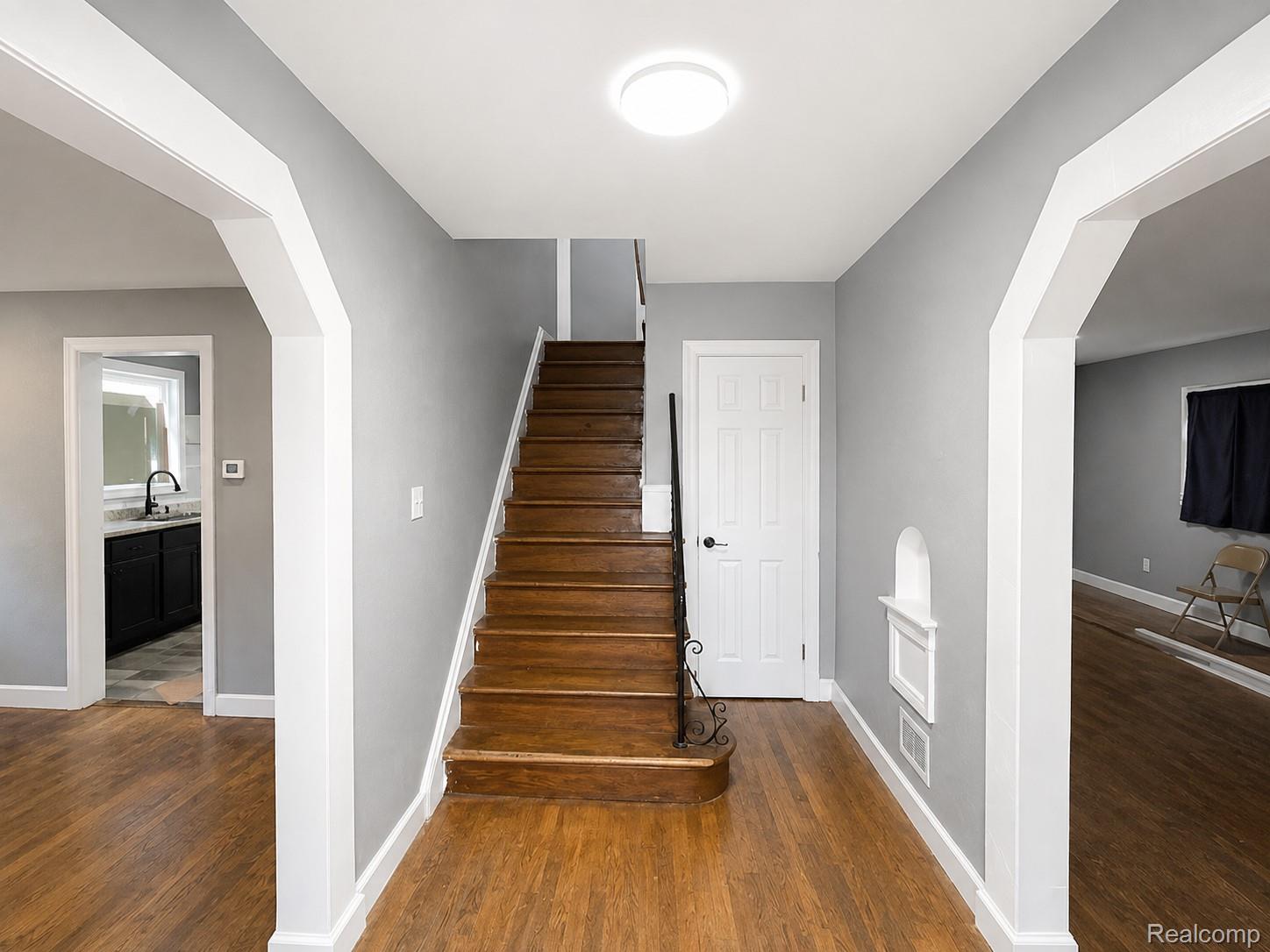 14205 Strathmoor Street