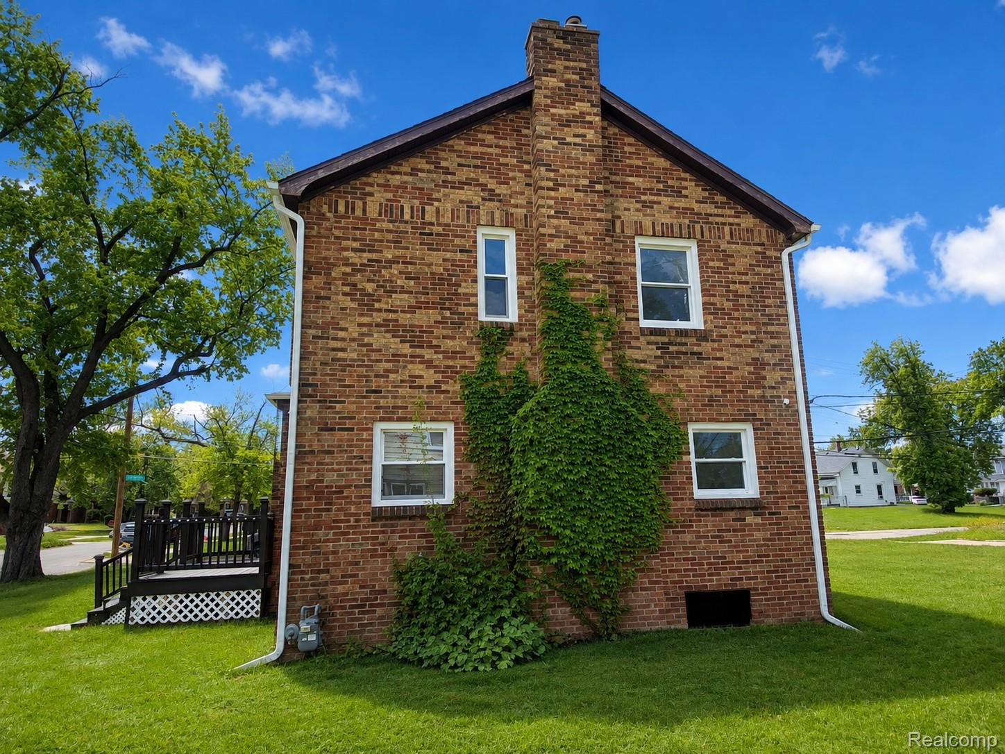 14205 Strathmoor Street