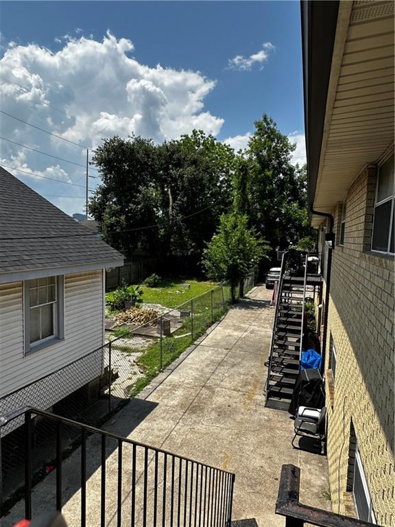 2516 DUMAINE Street A