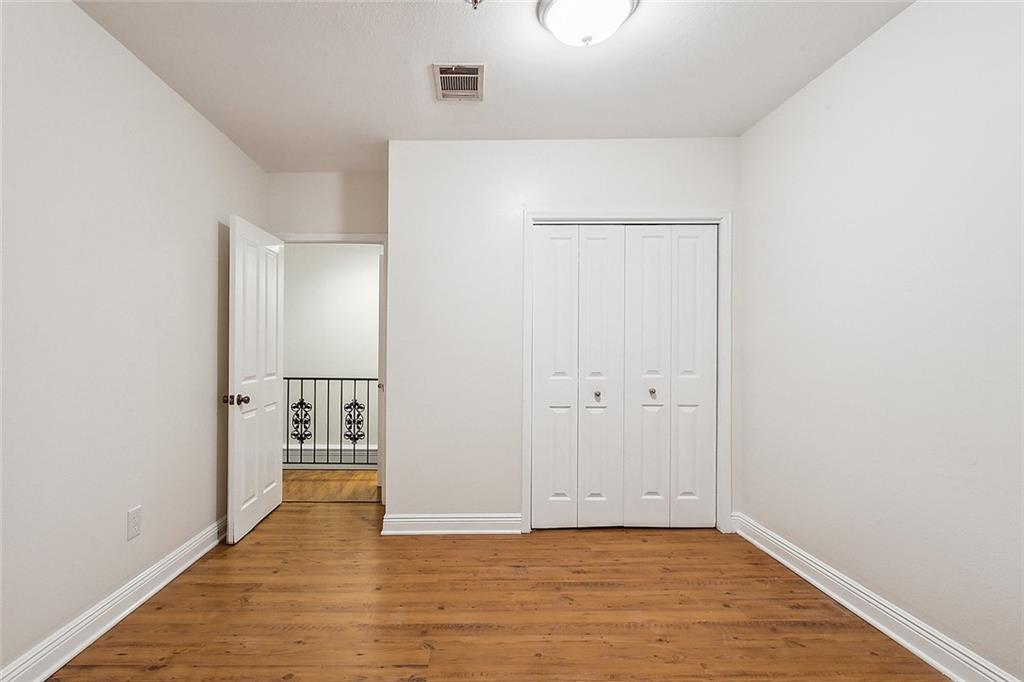 523 ST PHILIP Street 2