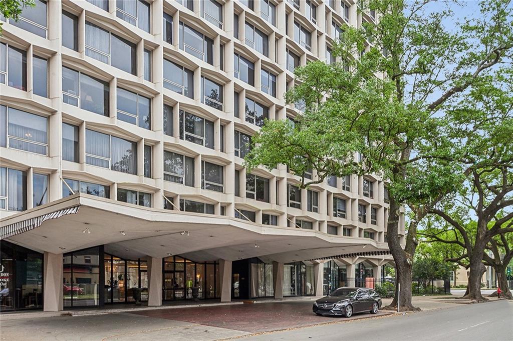 2100 SAINT CHARLES Avenue 9E