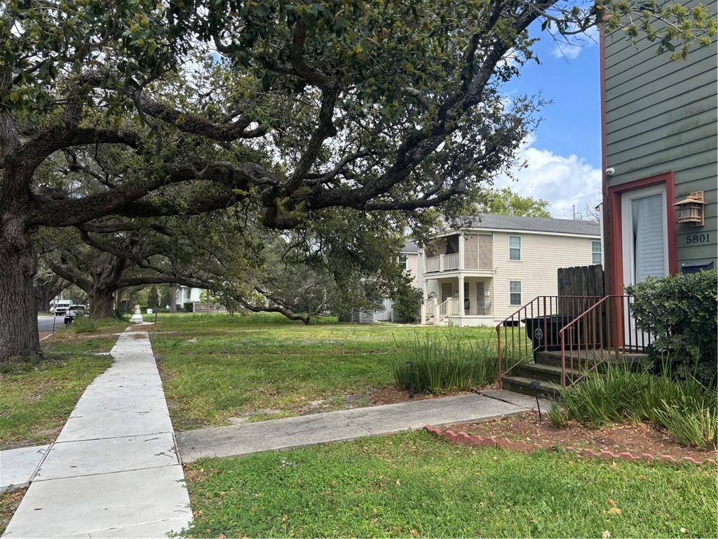 5801 GENERAL HAIG Street