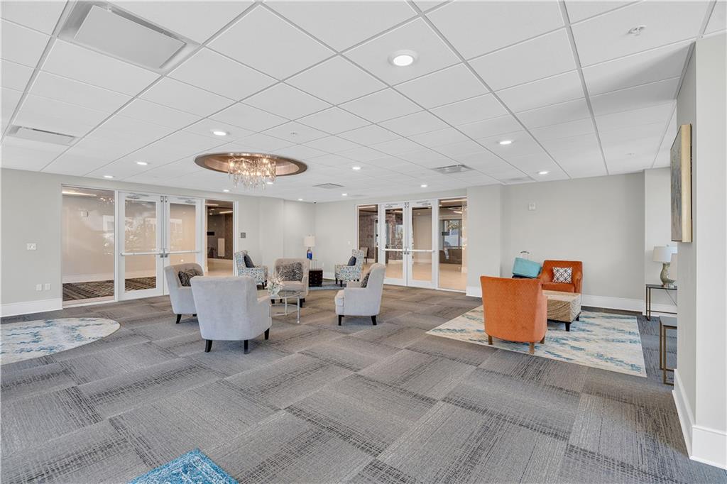 900 BARTHOLOMEW Street 320