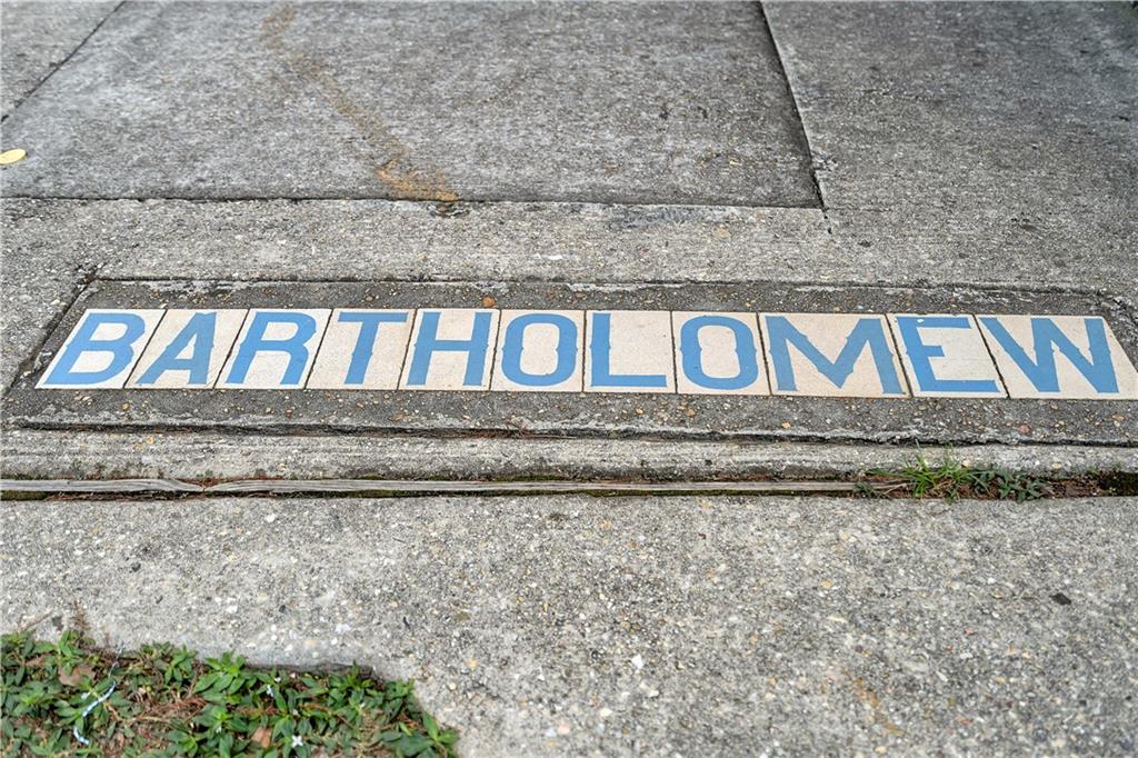 900 BARTHOLOMEW Street 320