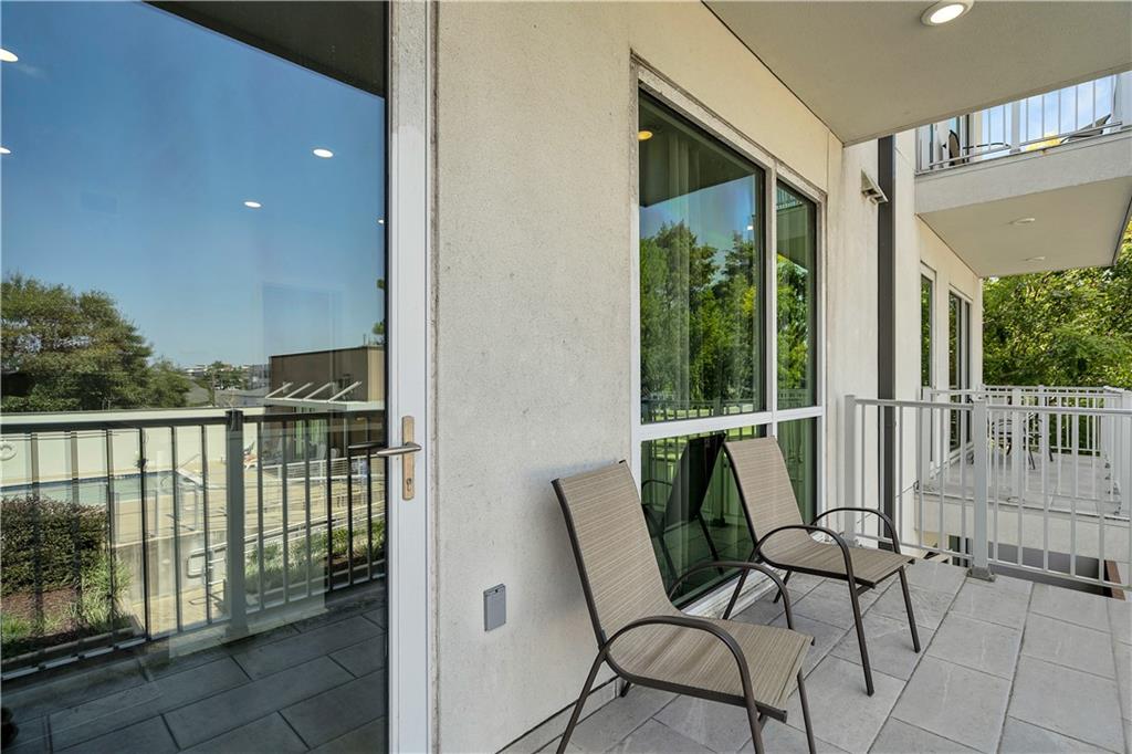 900 BARTHOLOMEW Street 320