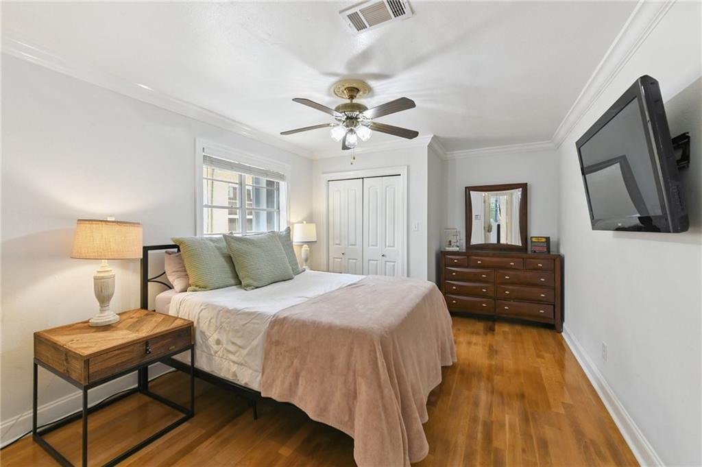 8911 EDINBURGH Drive