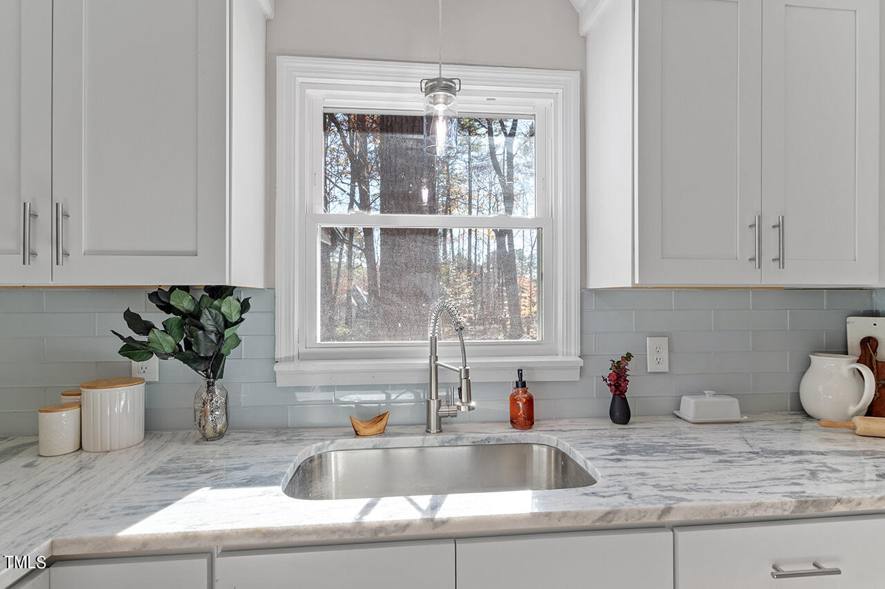 6017 Old Horseman Trail