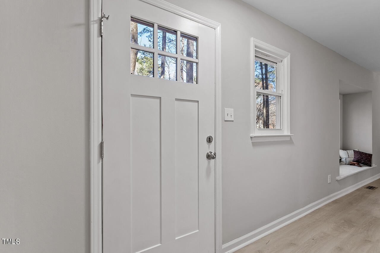 6017 Old Horseman Trail