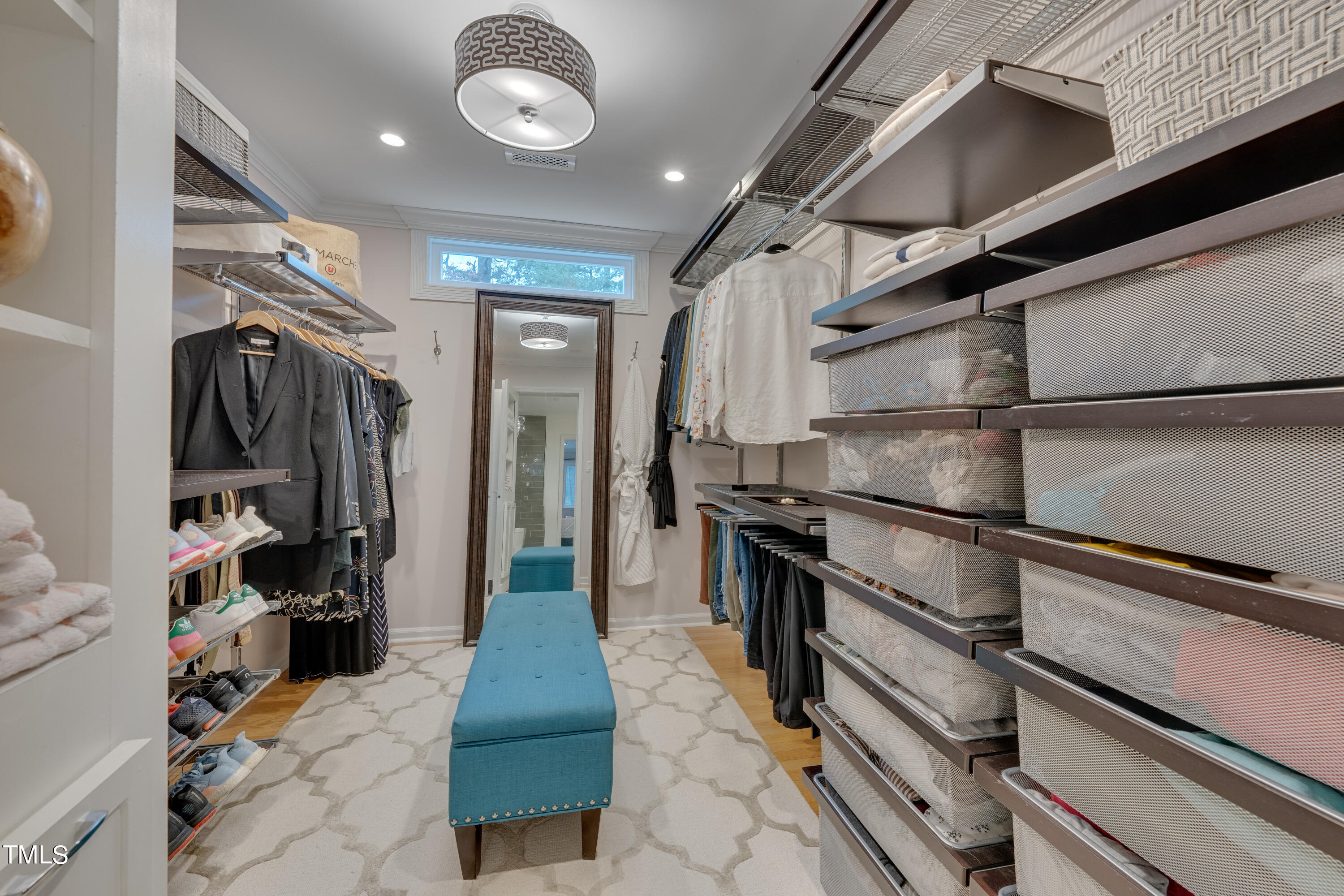 904 Plateau Lane