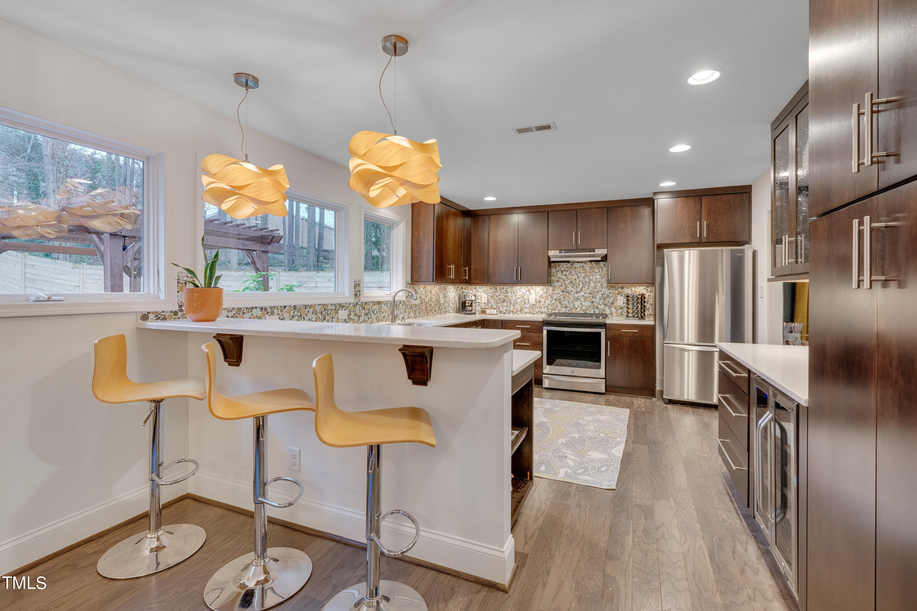 904 Plateau Lane