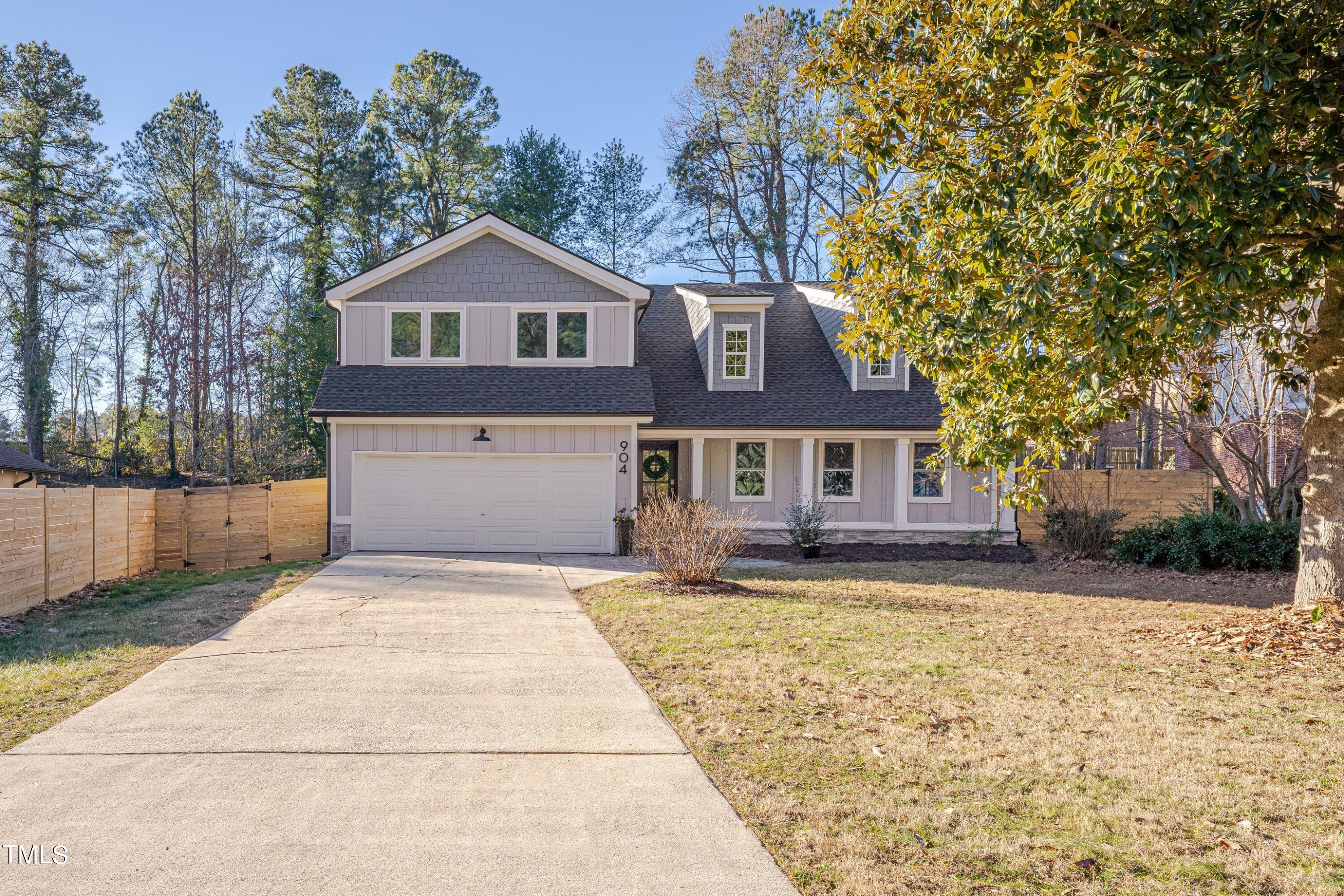904 Plateau Lane