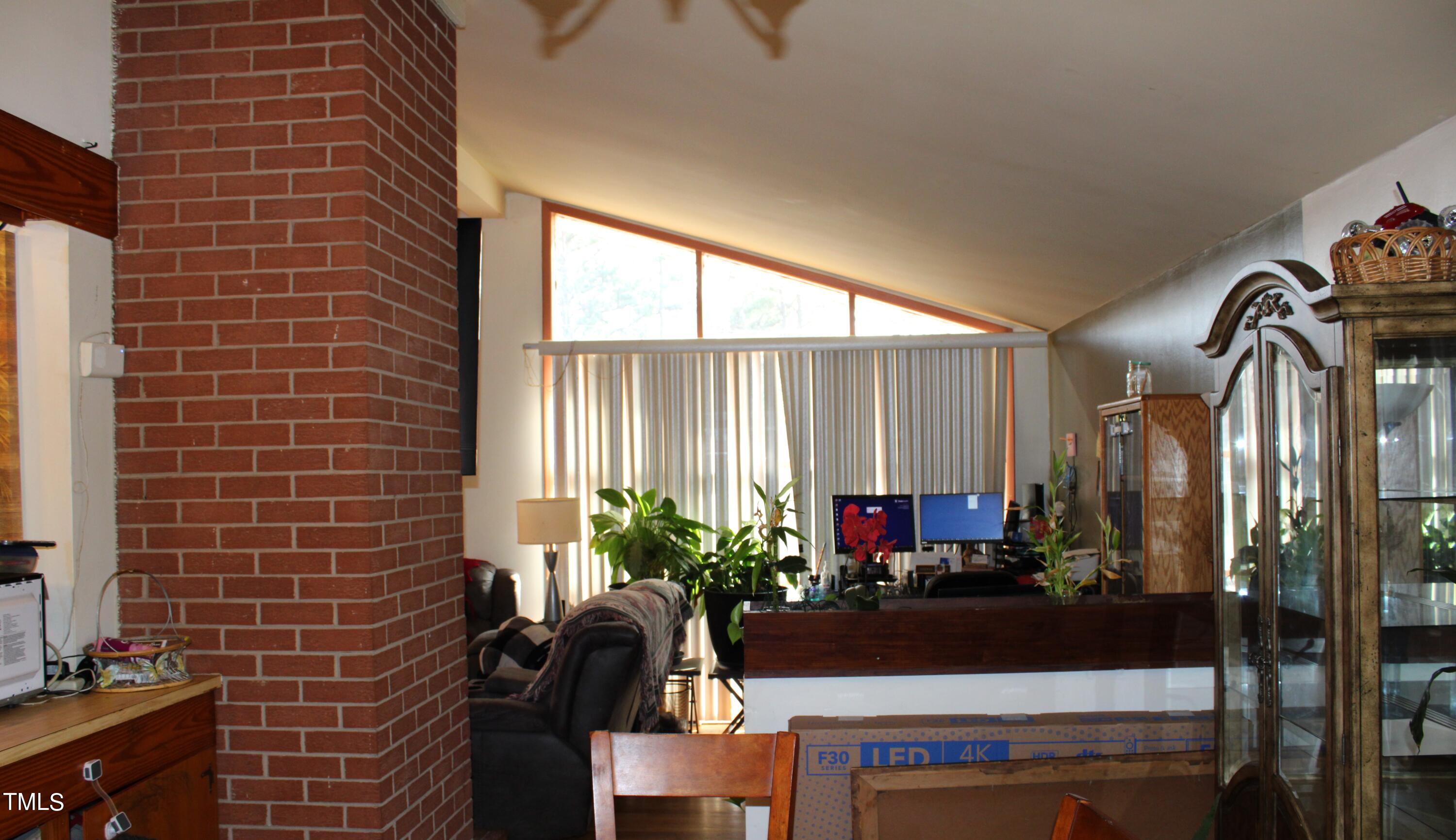 1215 Landon Street Street