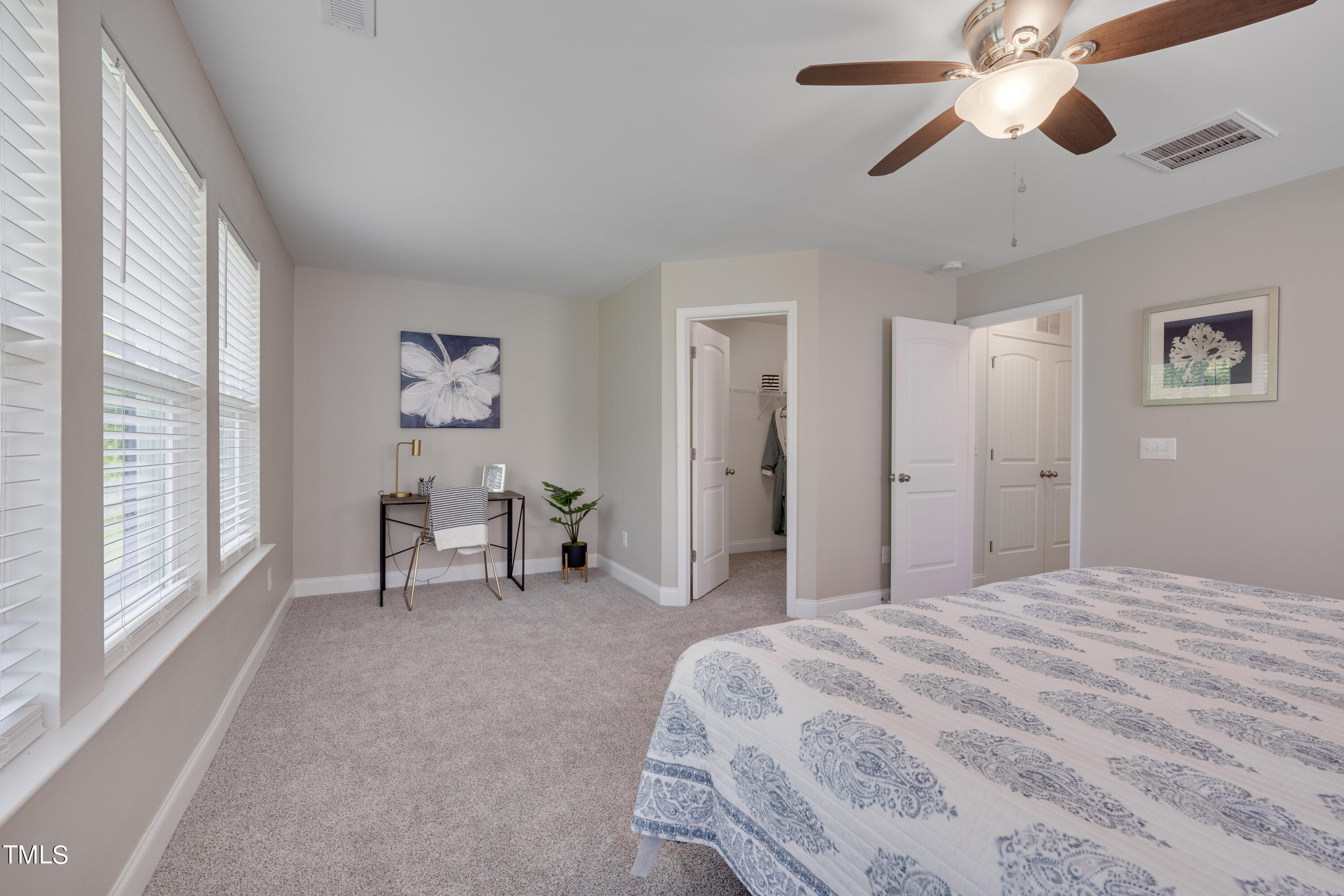 354 E Porthaven Way