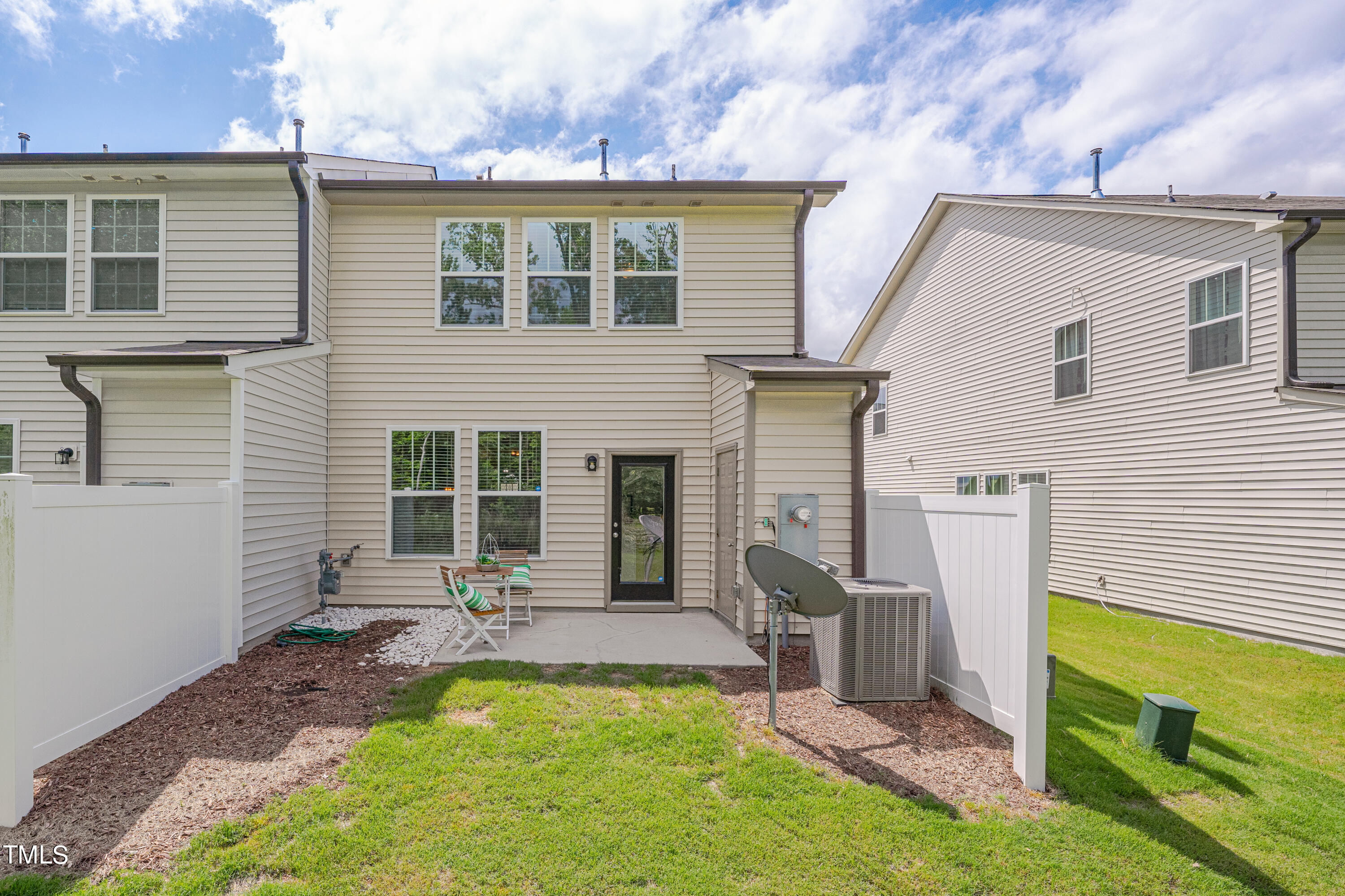 354 E Porthaven Way
