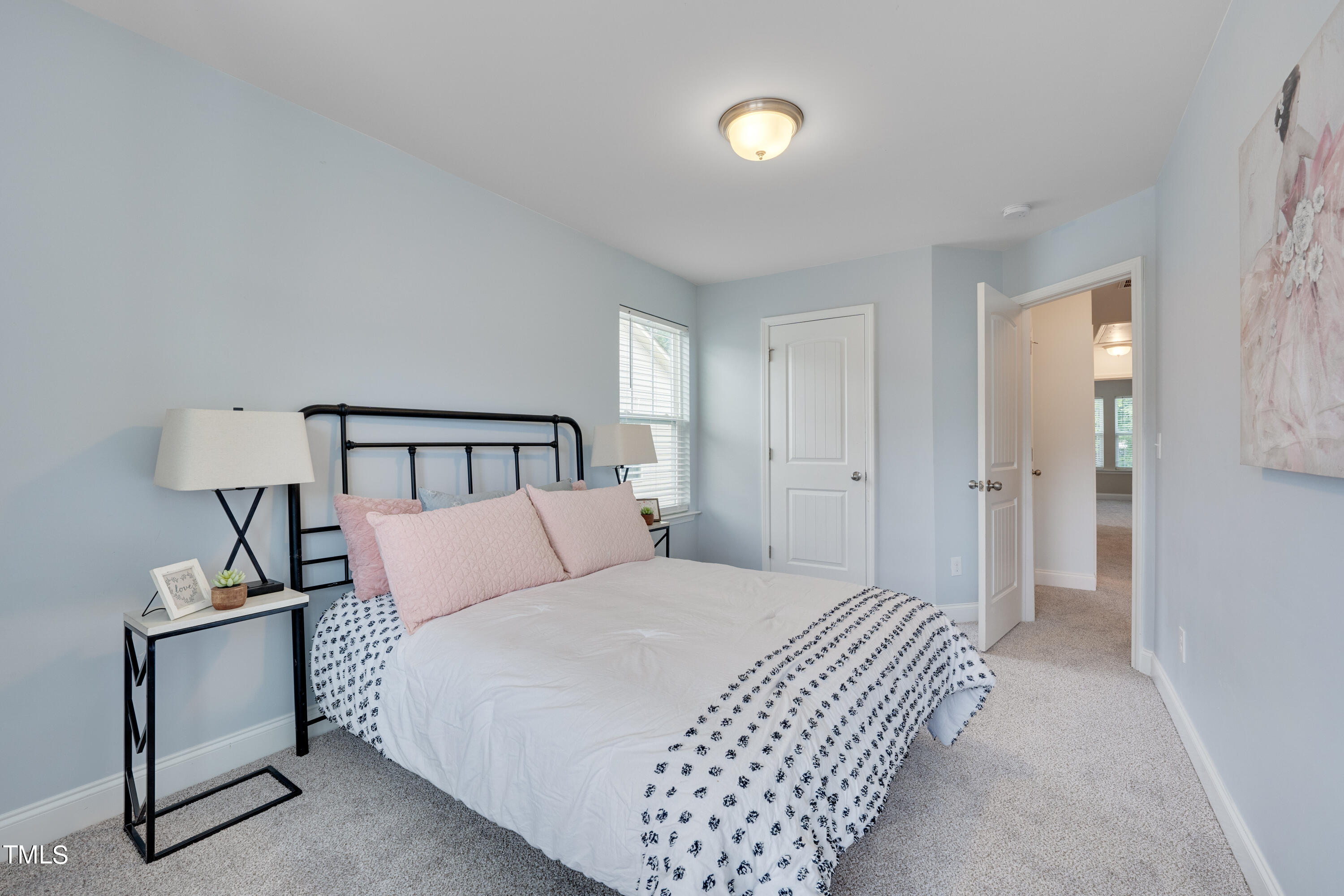 354 E Porthaven Way