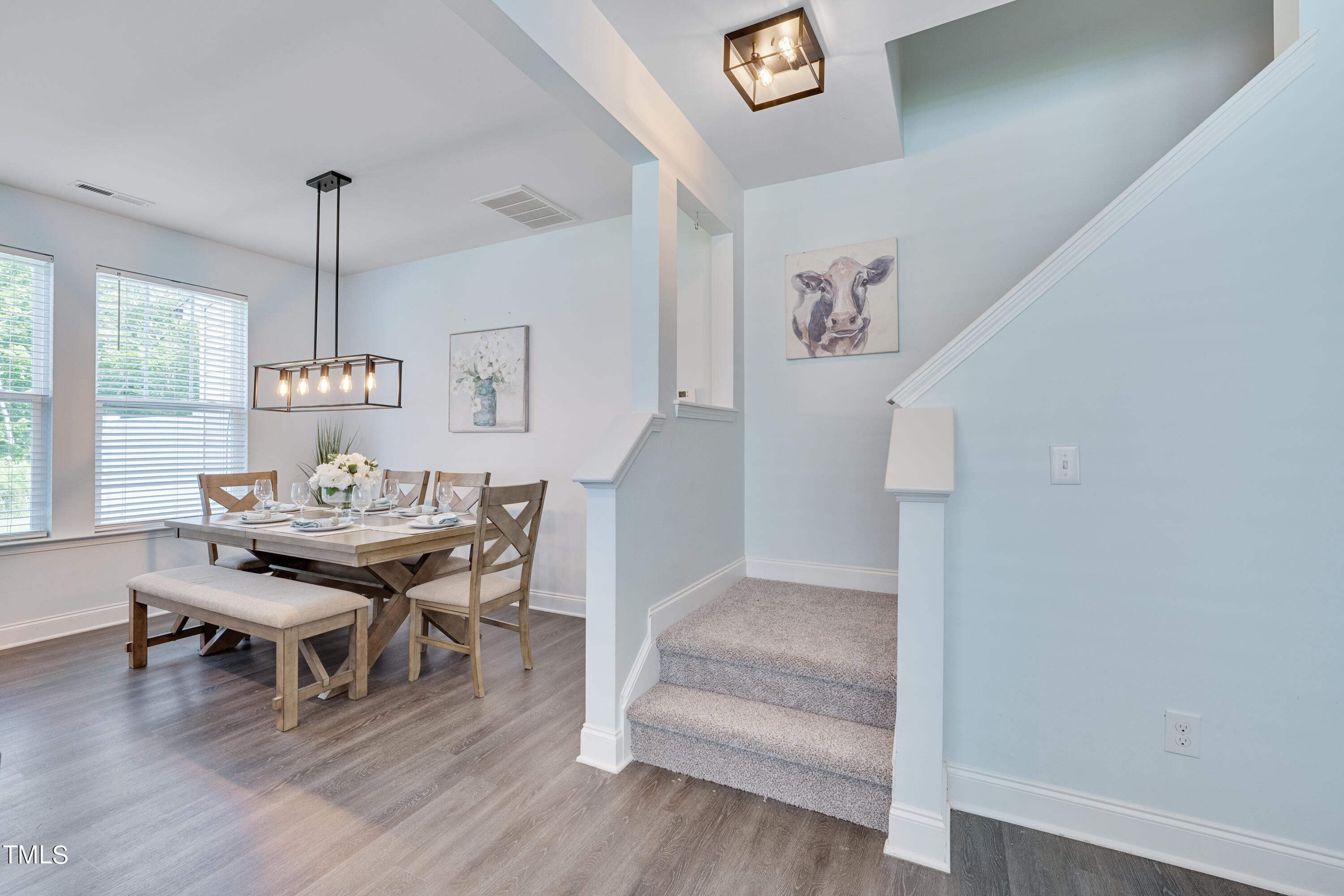 354 E Porthaven Way