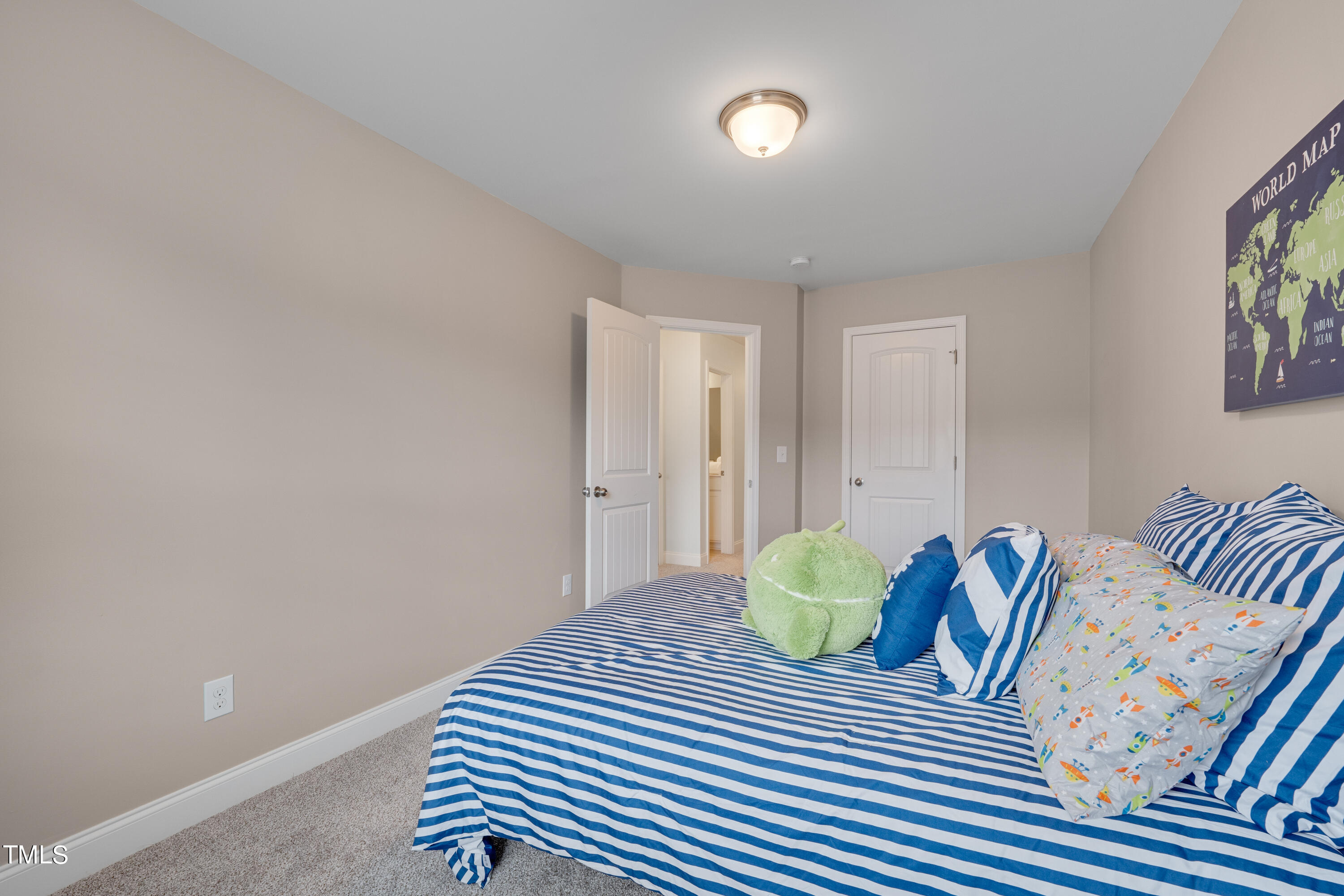354 E Porthaven Way