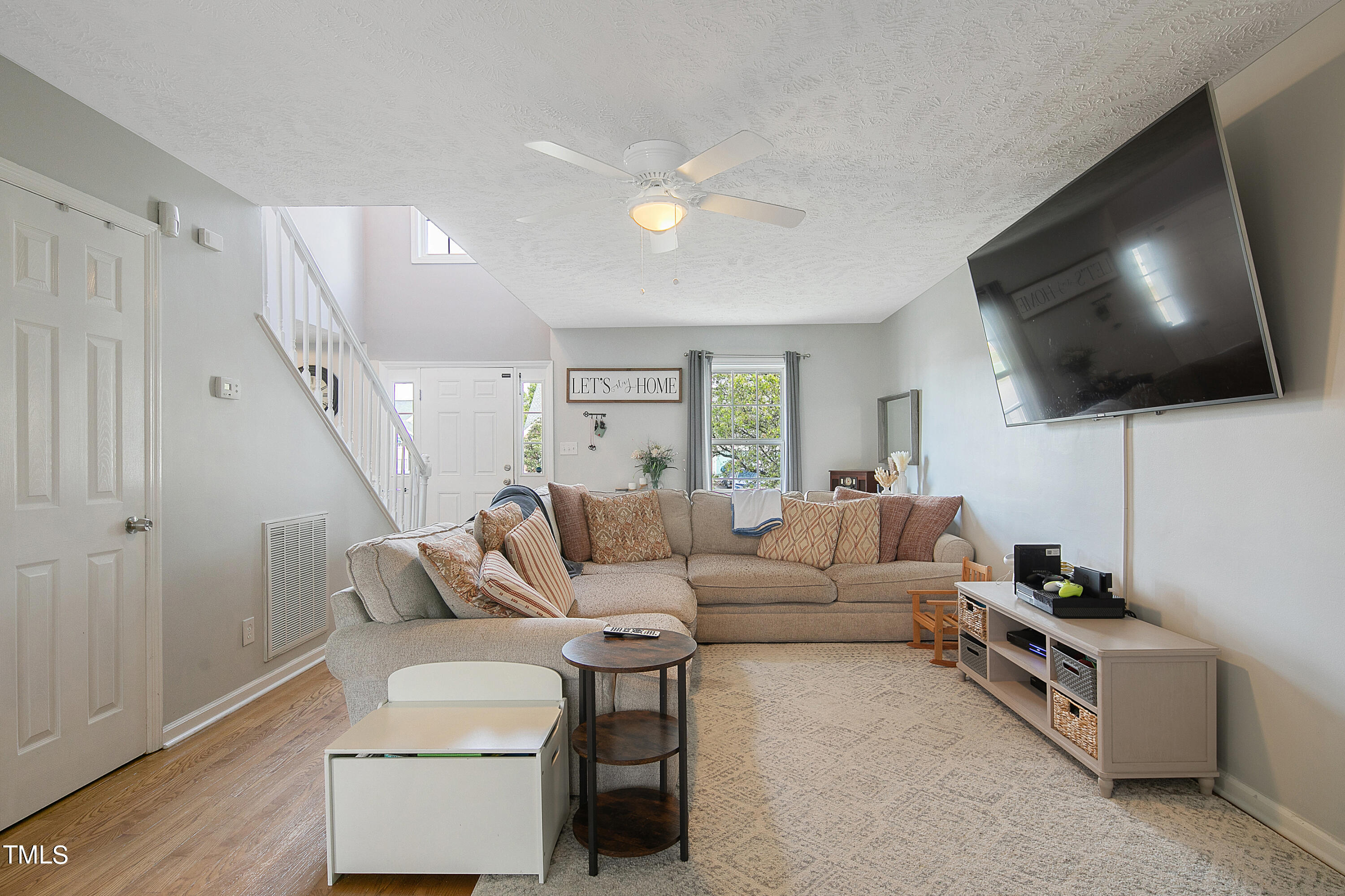 5525 Walking Trail Way