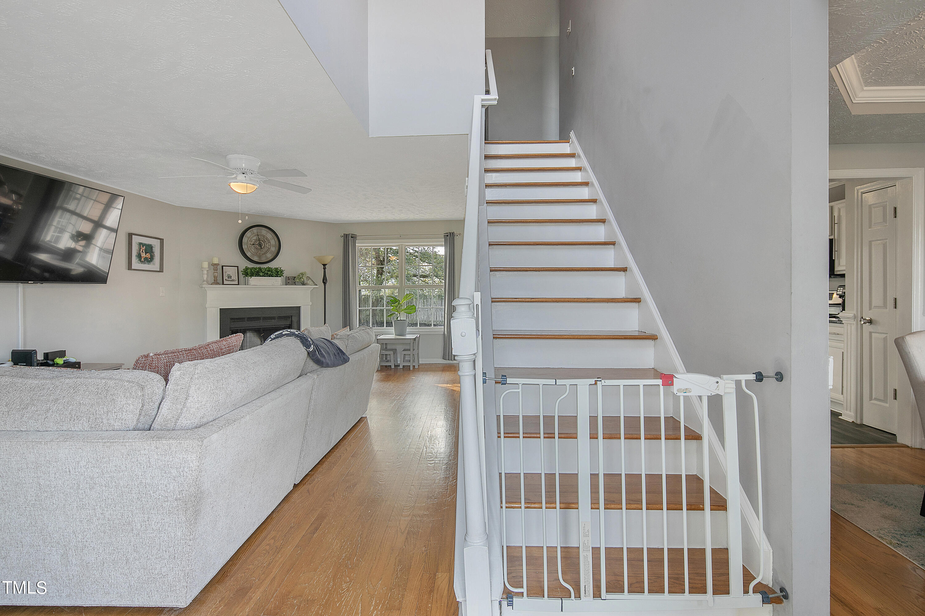5525 Walking Trail Way