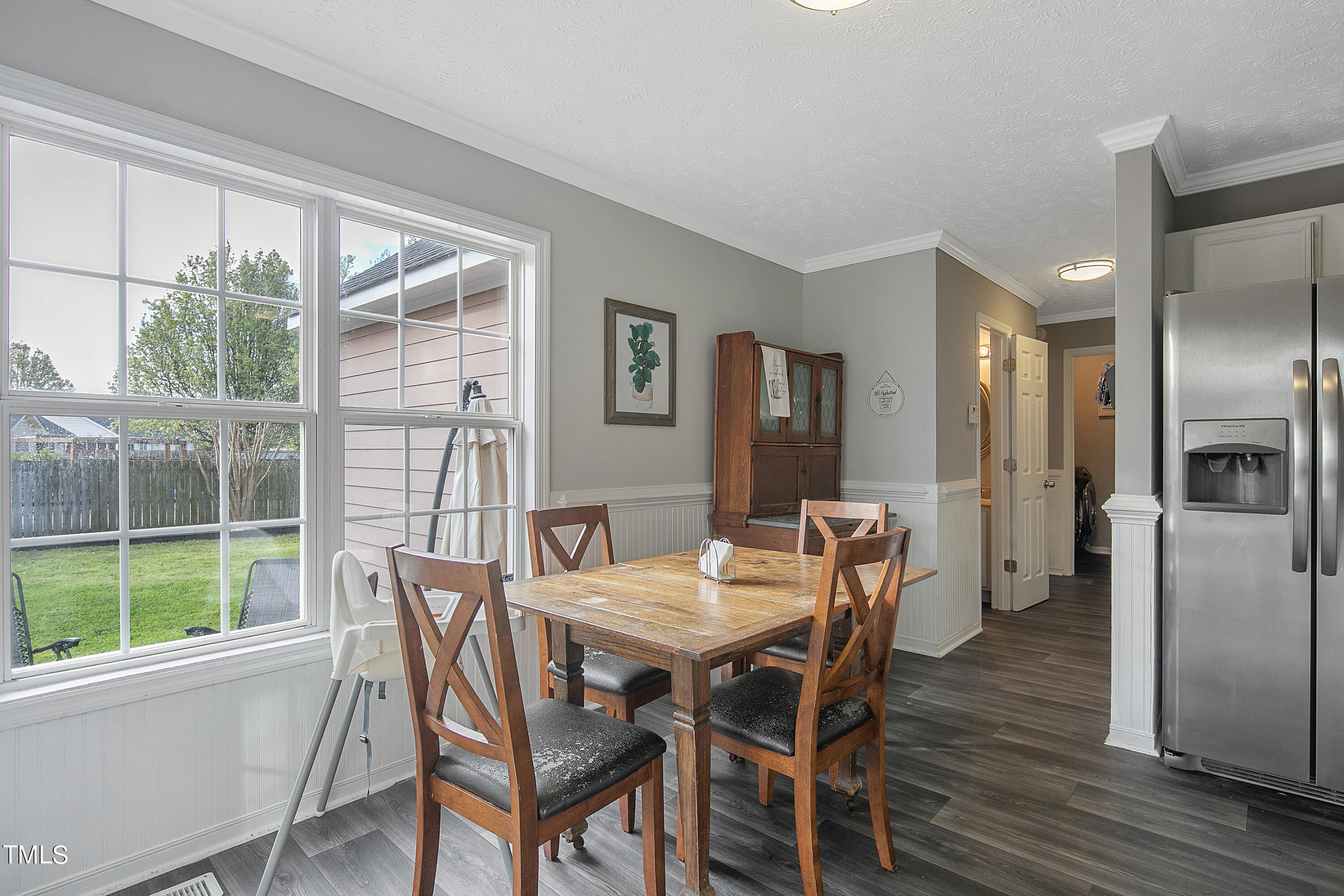 5525 Walking Trail Way
