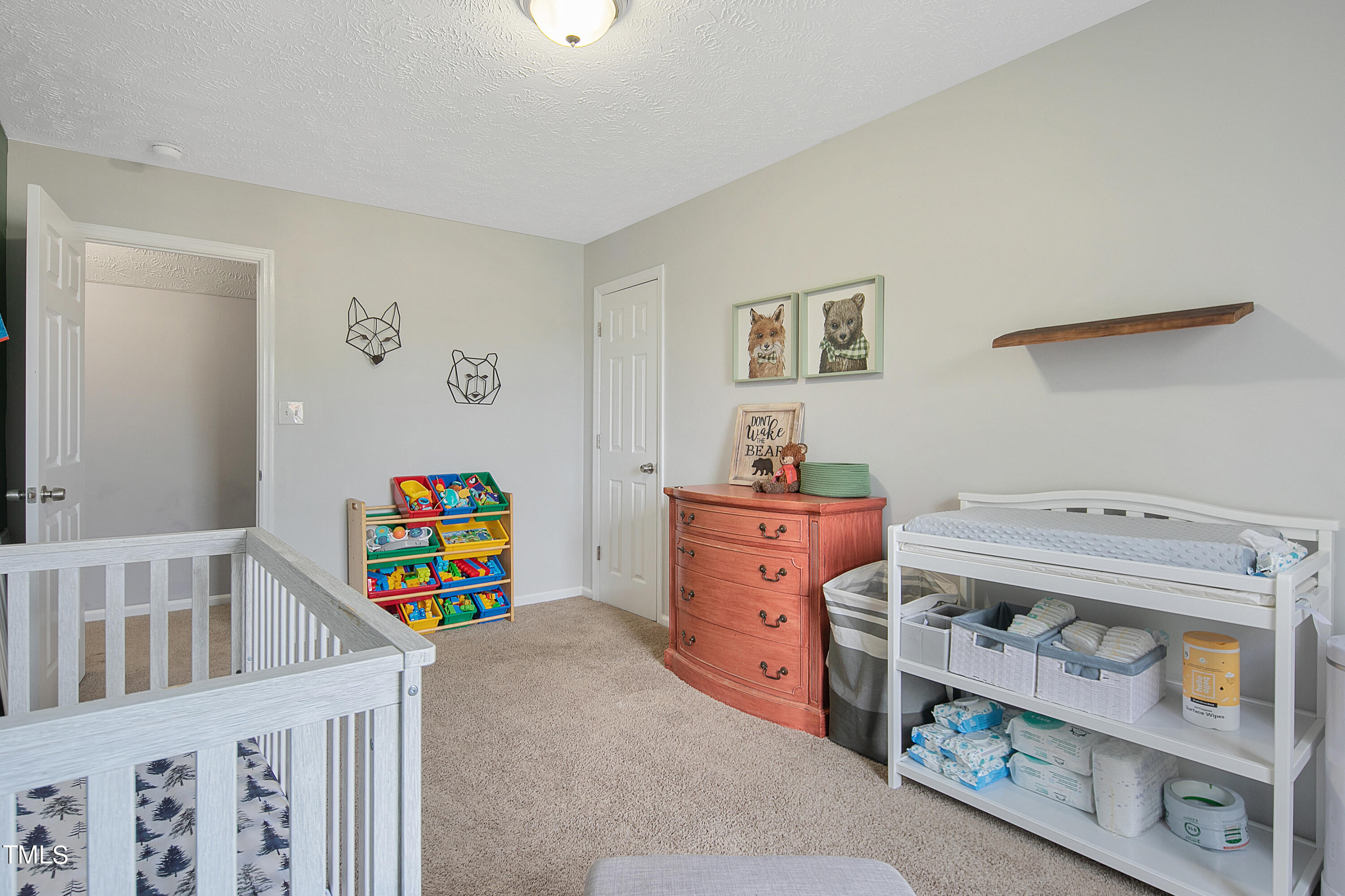 5525 Walking Trail Way