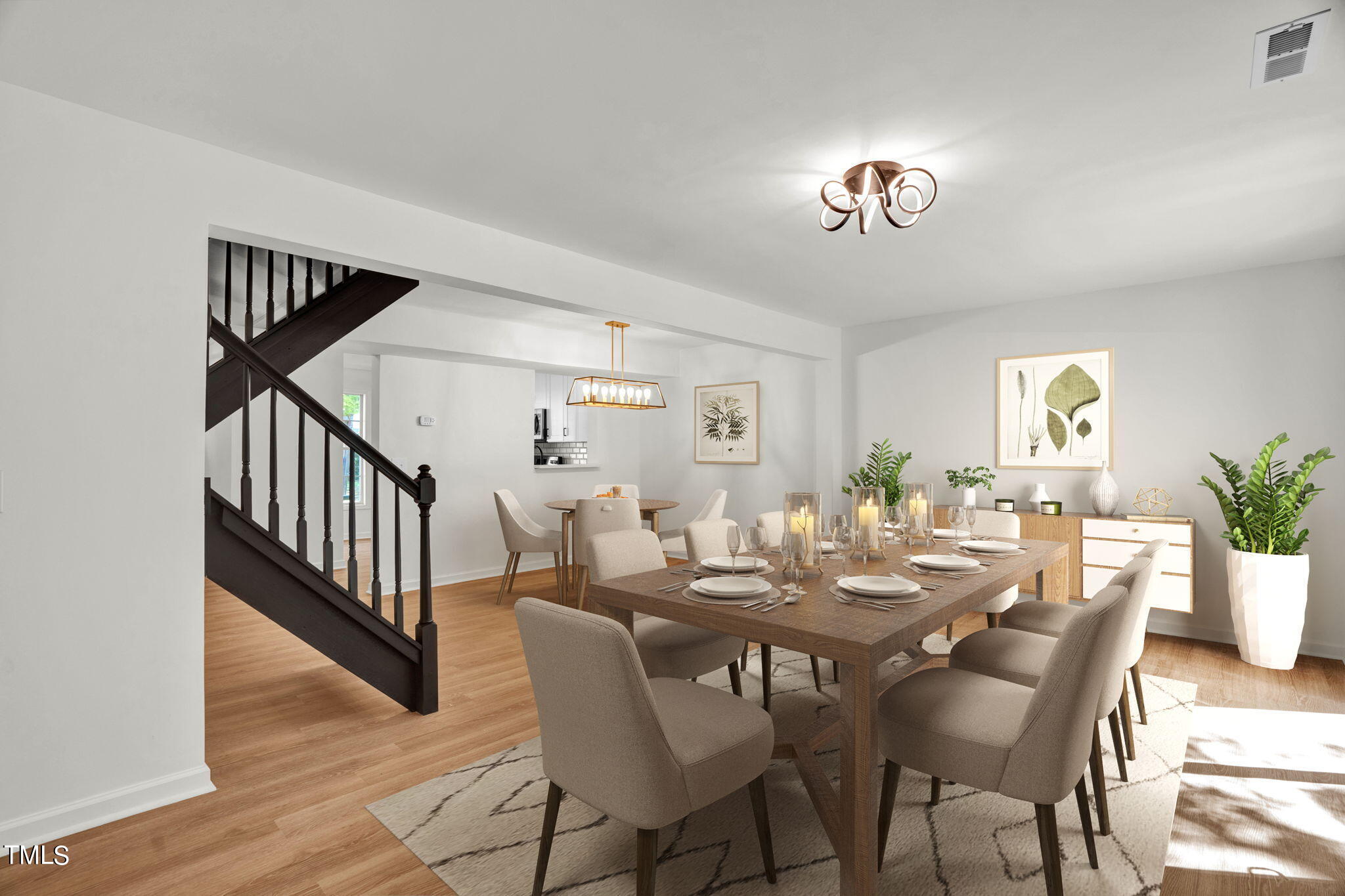 154 Luxon Place