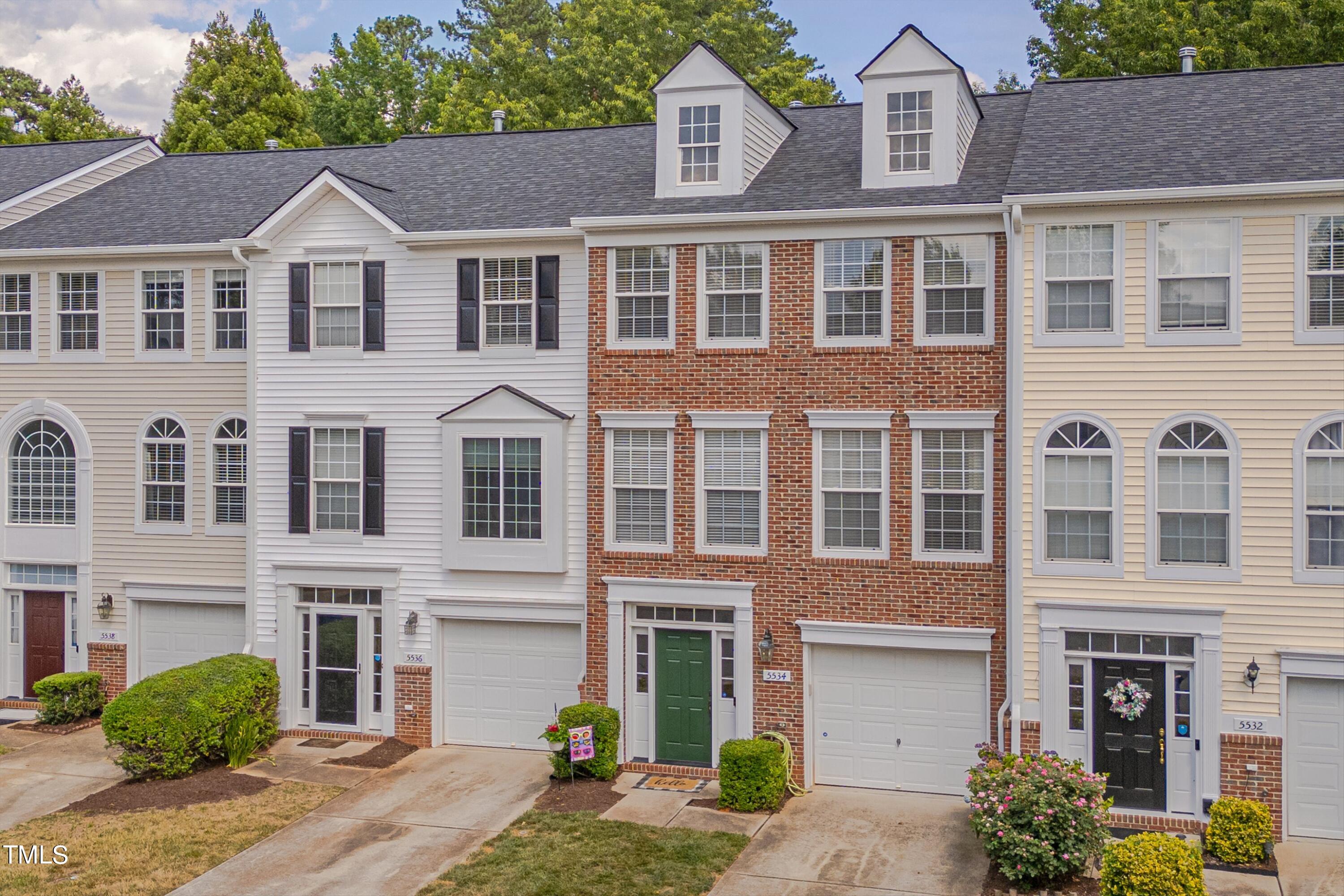 5534 Crabtree Park Court Court