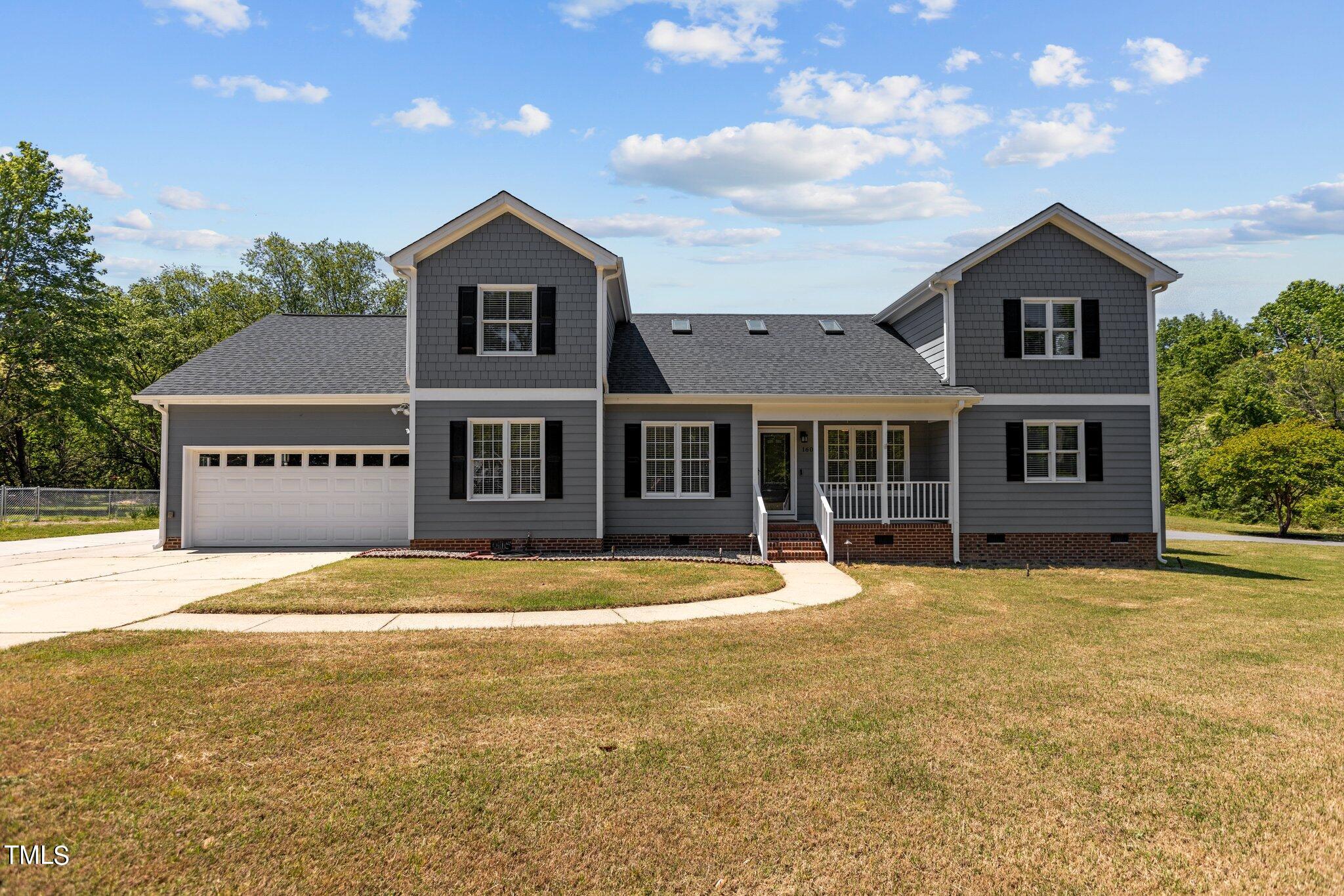 1605 Twin Lake Drive