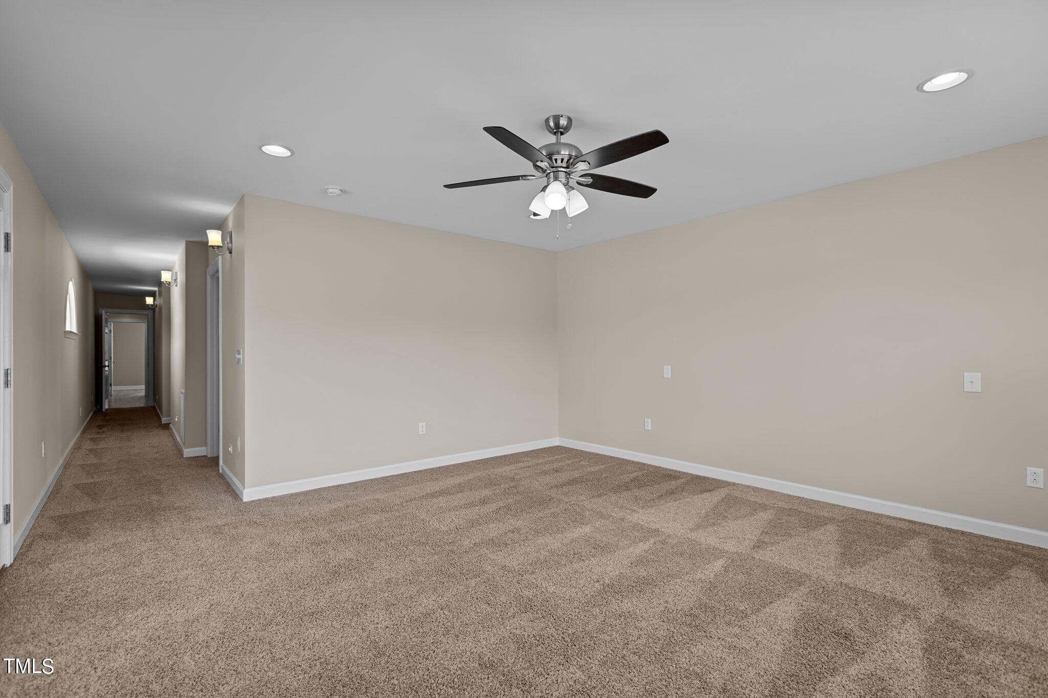 1605 Twin Lake Drive
