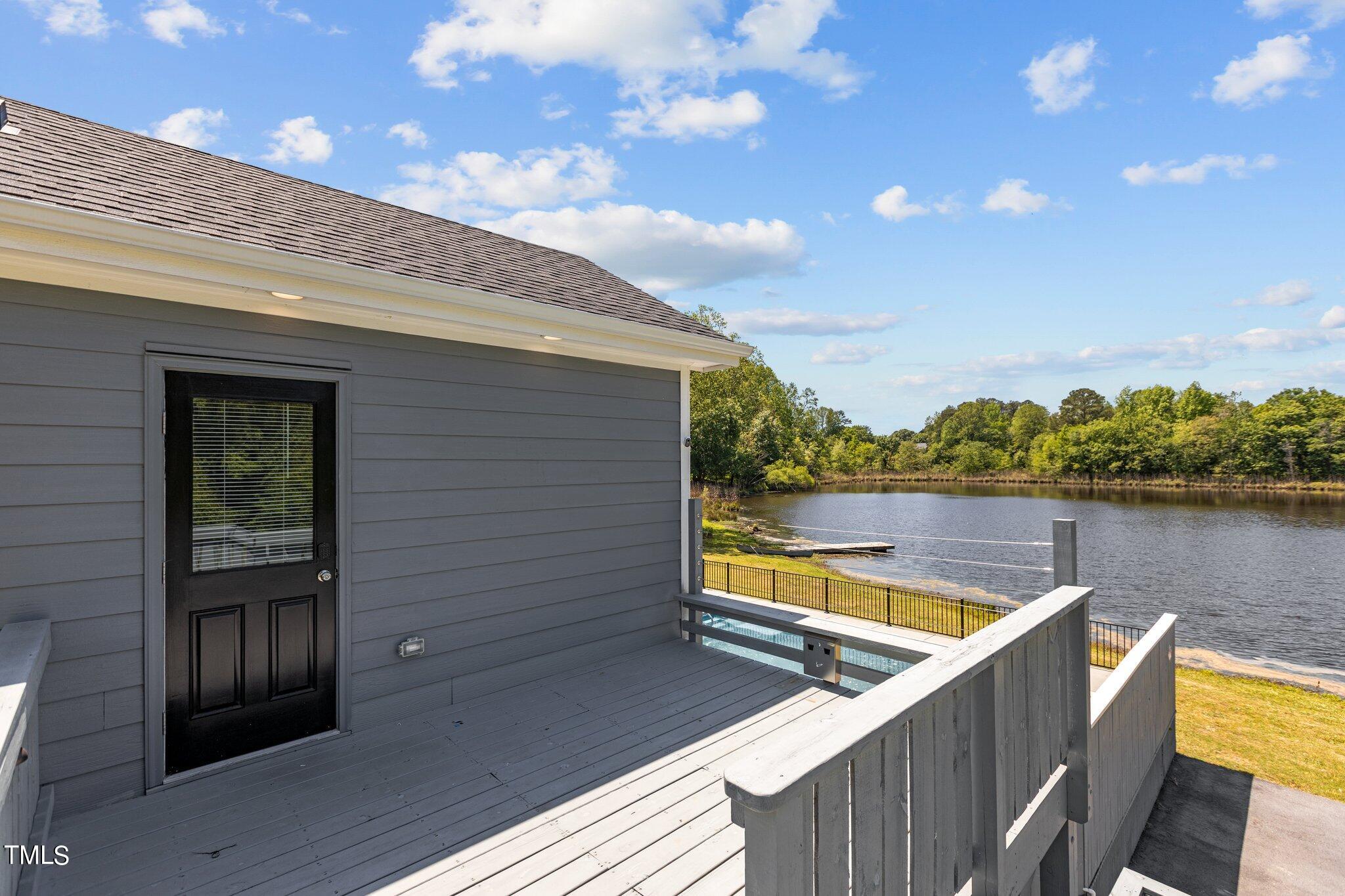 1605 Twin Lake Drive