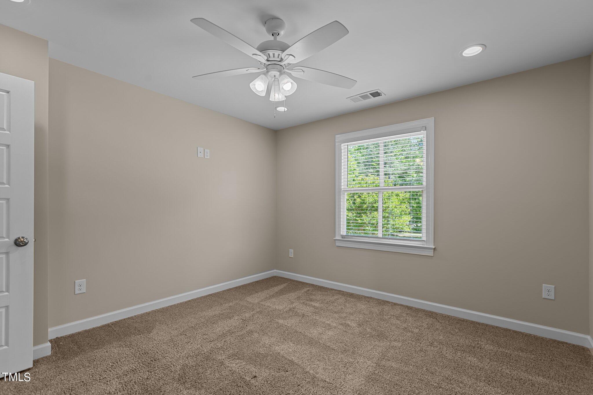 1605 Twin Lake Drive