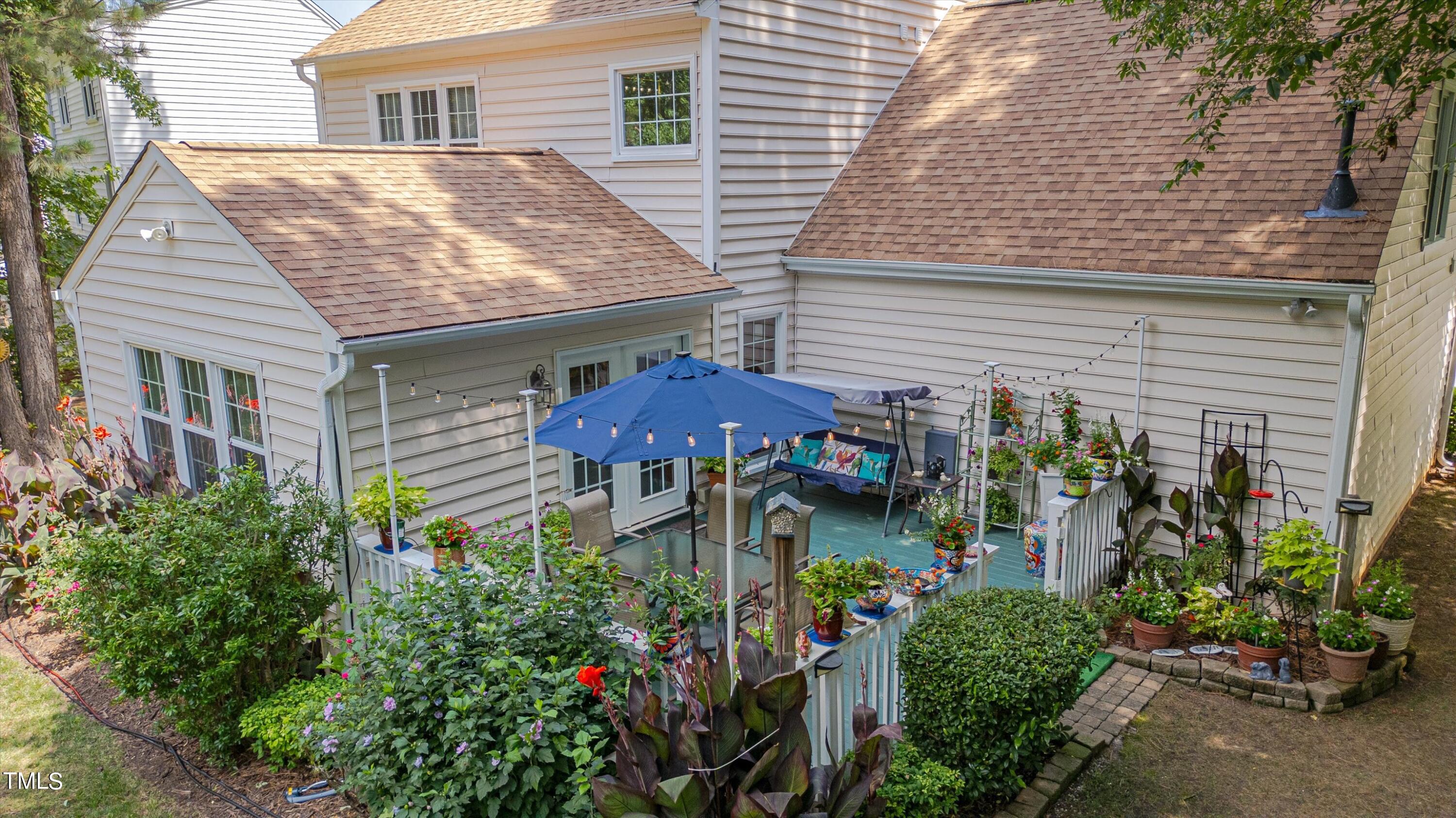 1709 Waterclose Court
