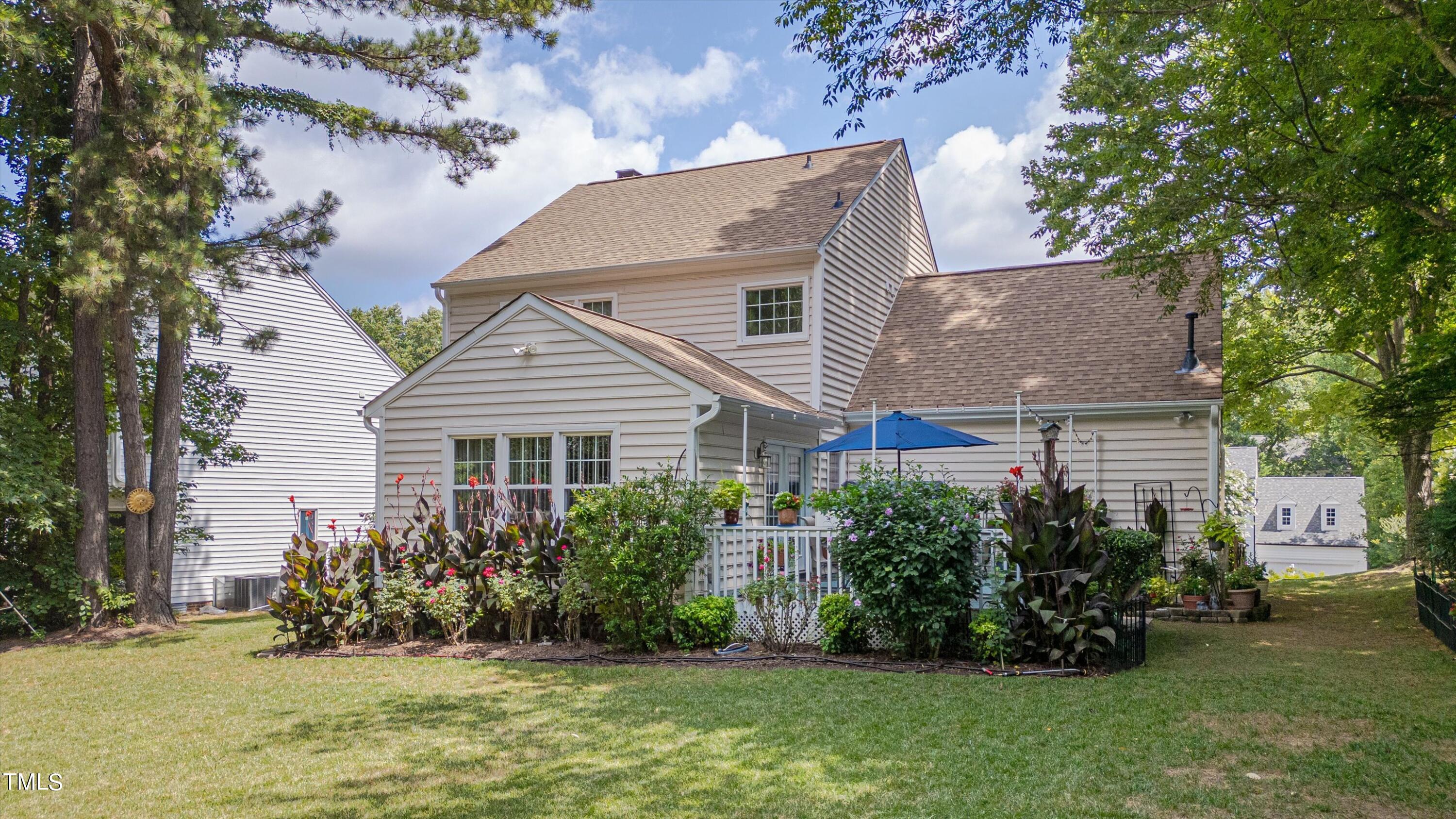 1709 Waterclose Court