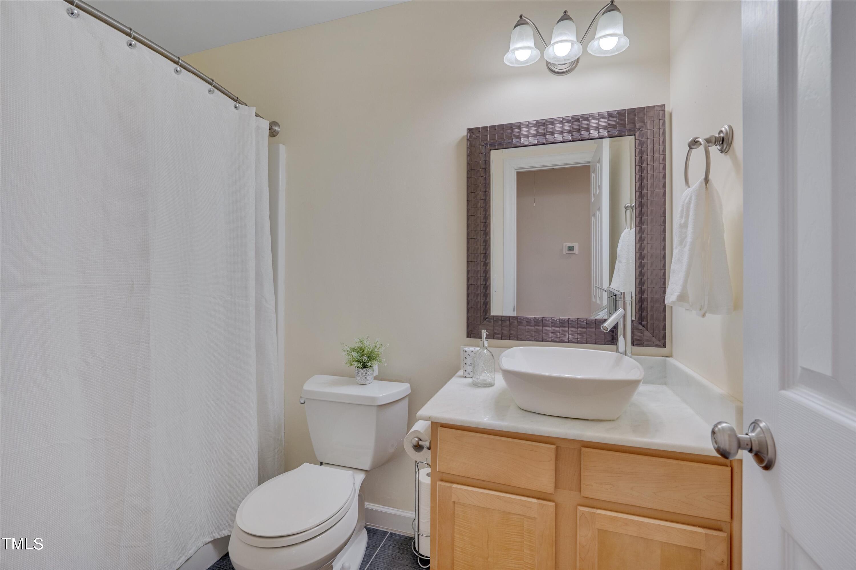 3220 Suncrest Village Lane