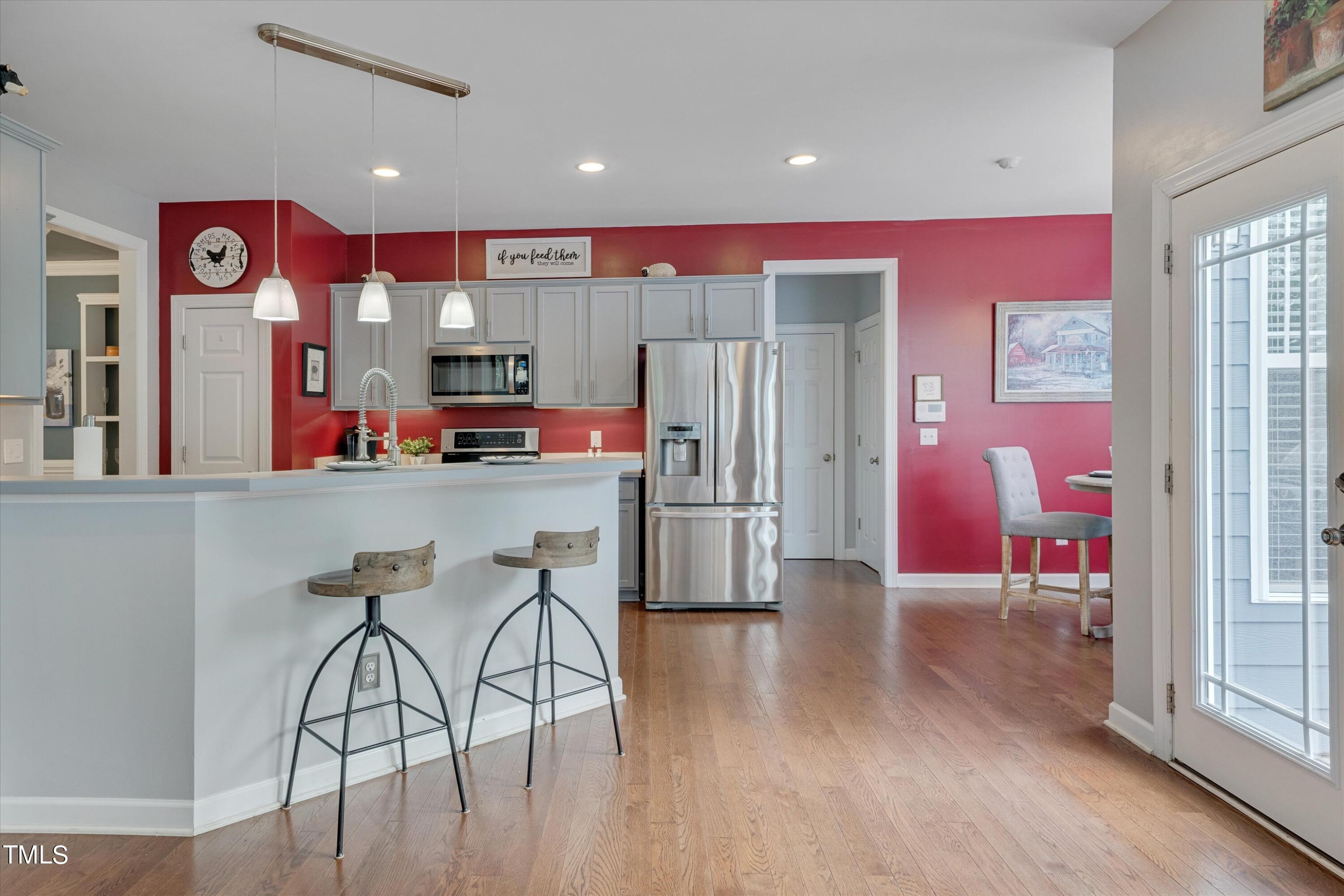 3220 Suncrest Village Lane