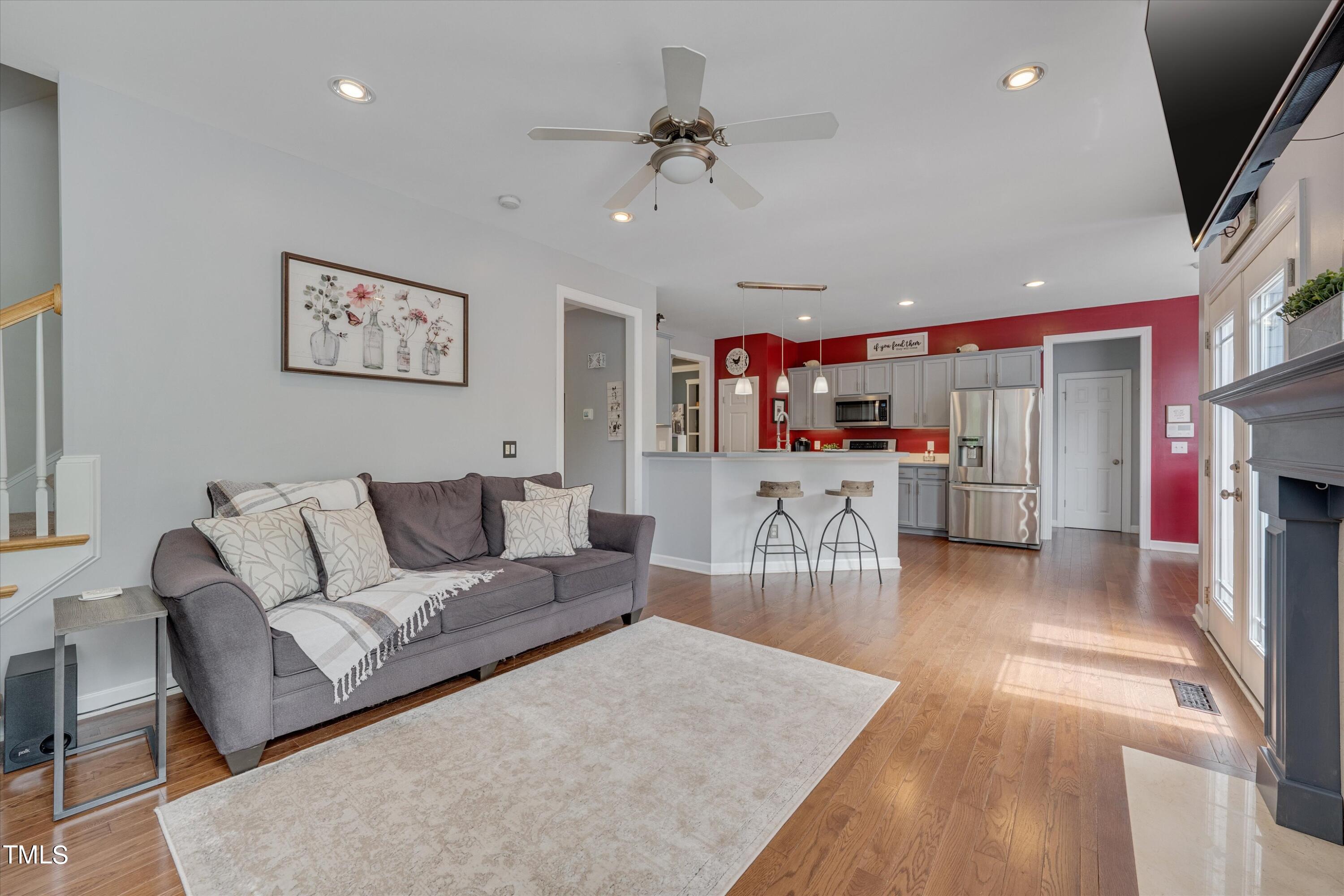 3220 Suncrest Village Lane