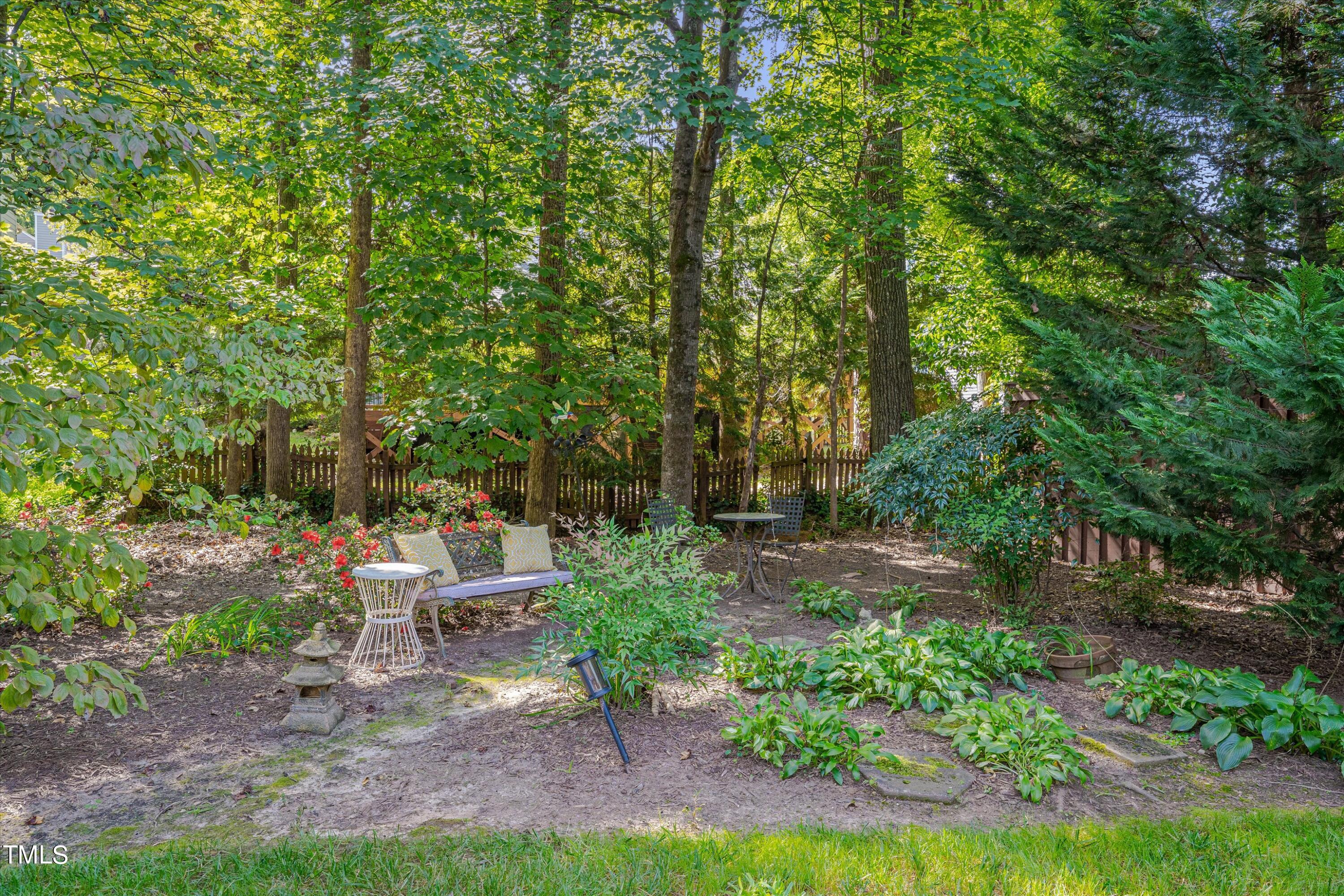 9432 Cartersville Court