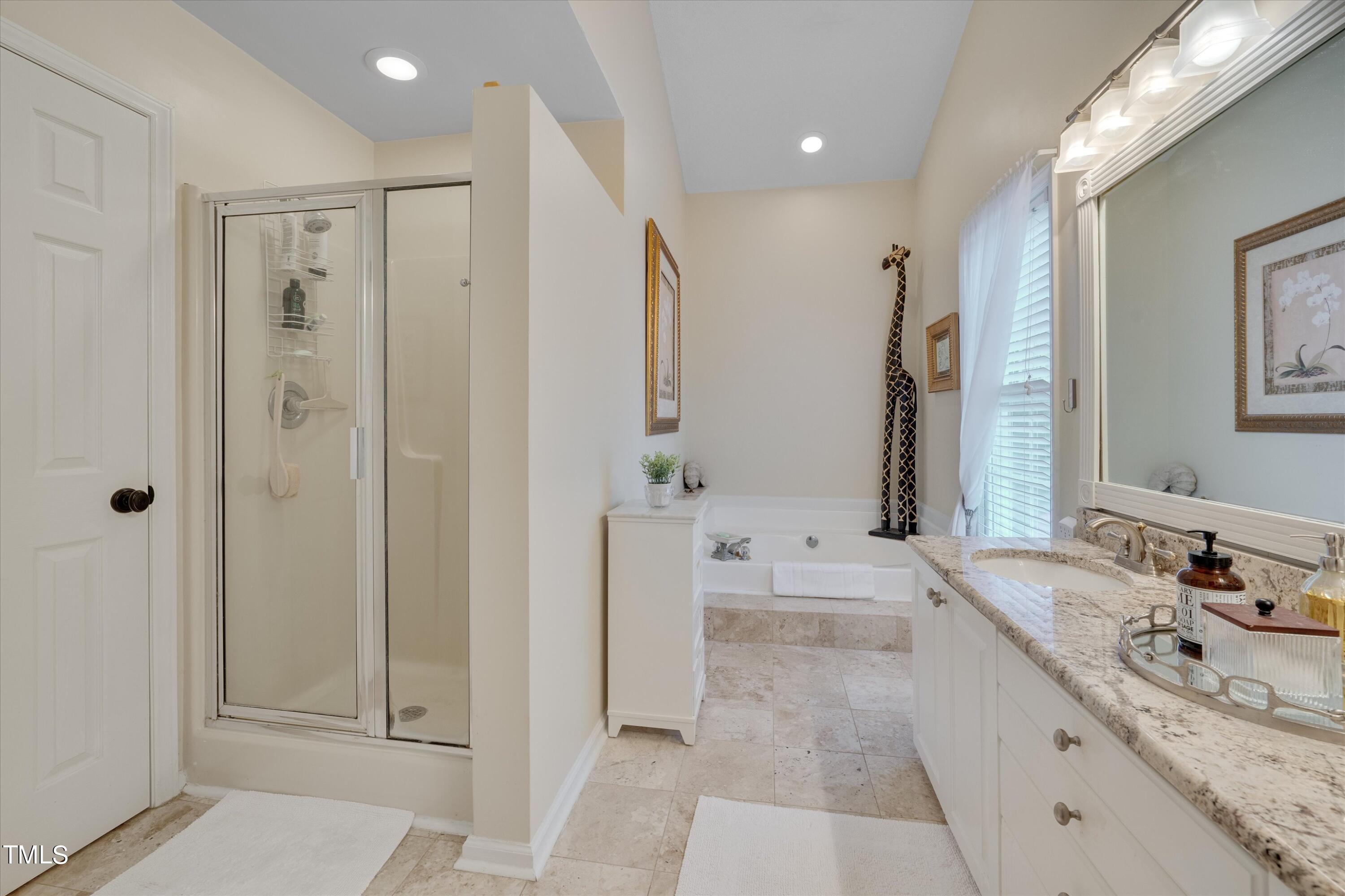 9432 Cartersville Court