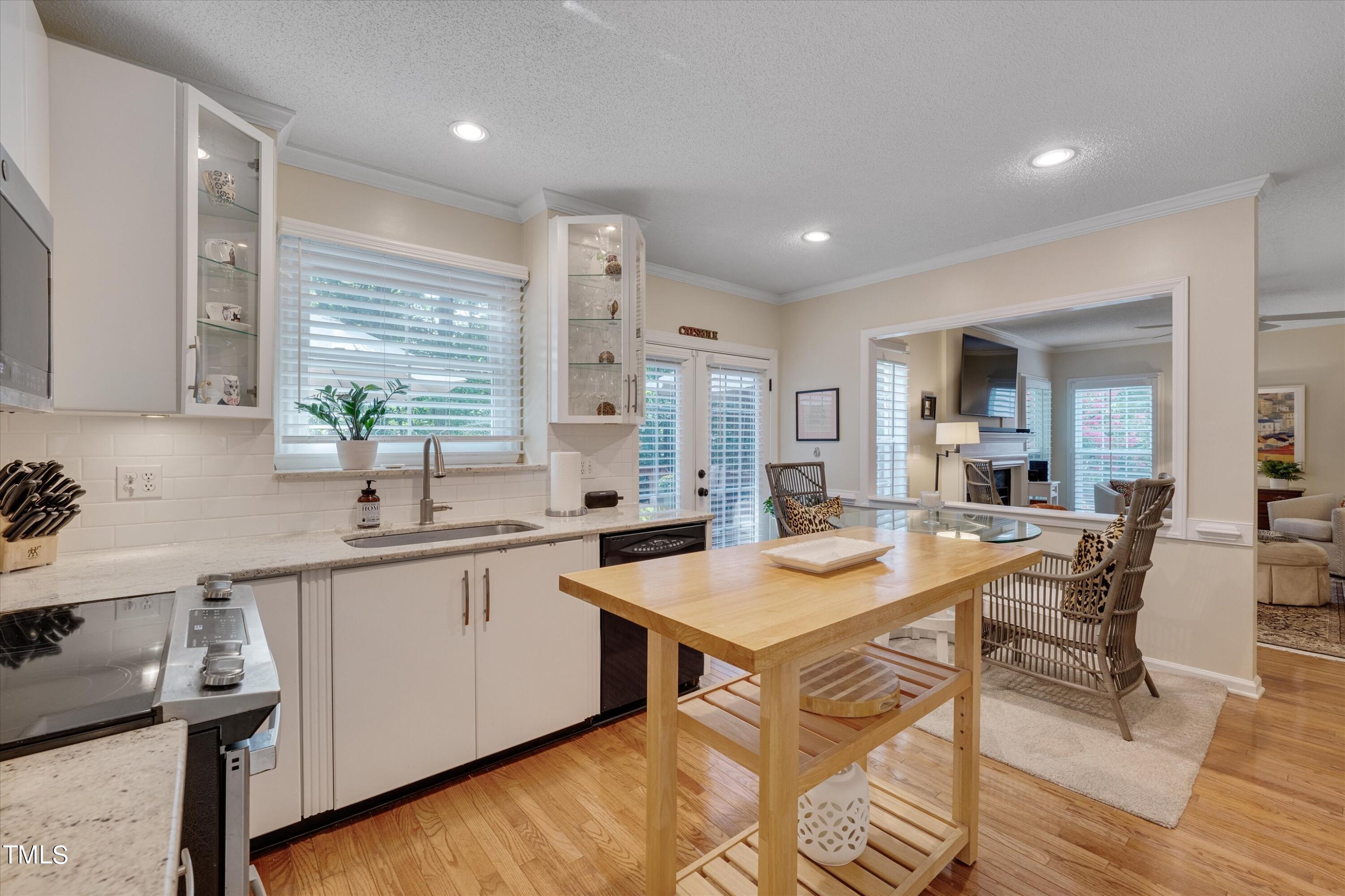 9432 Cartersville Court