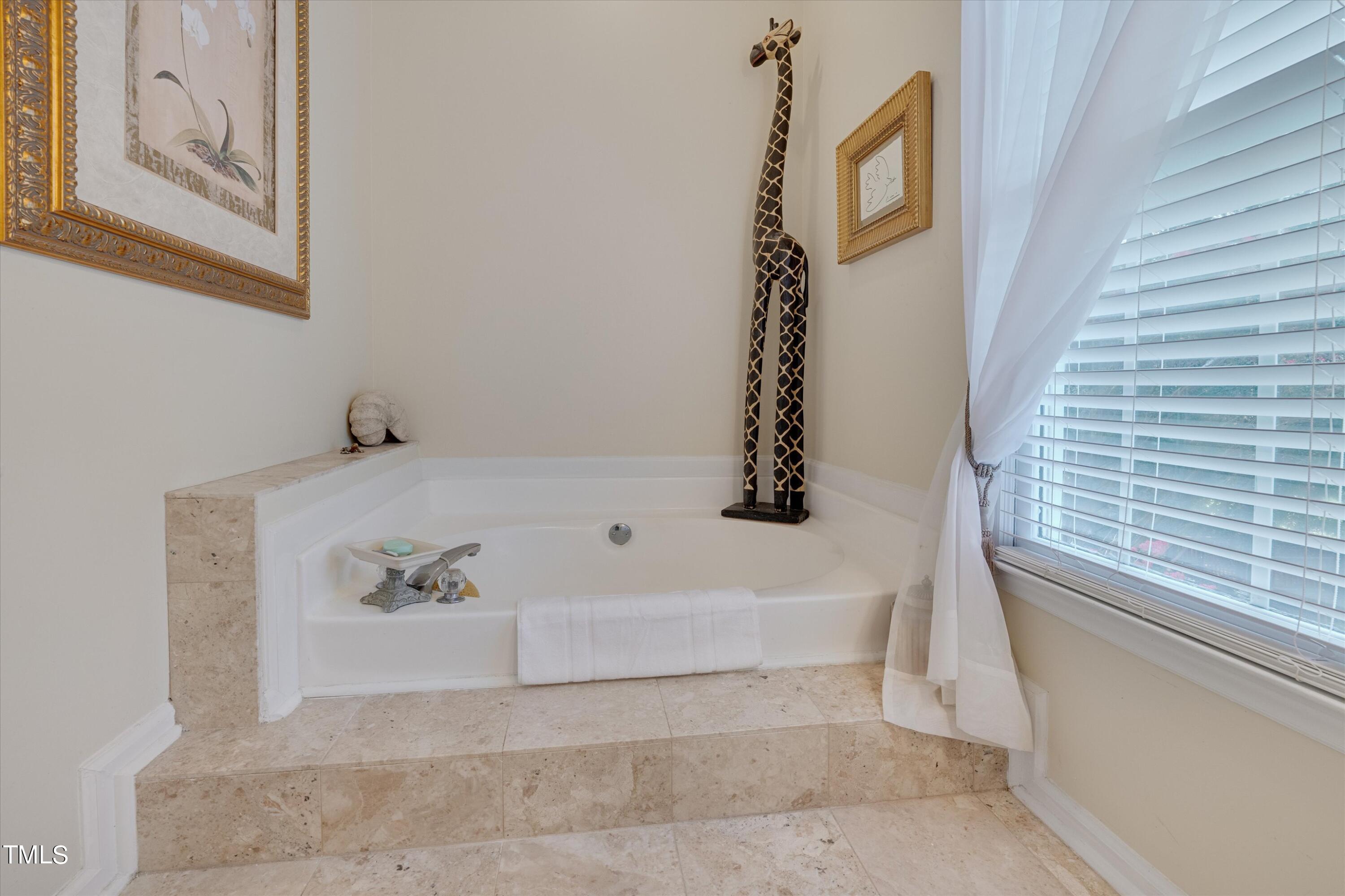 9432 Cartersville Court